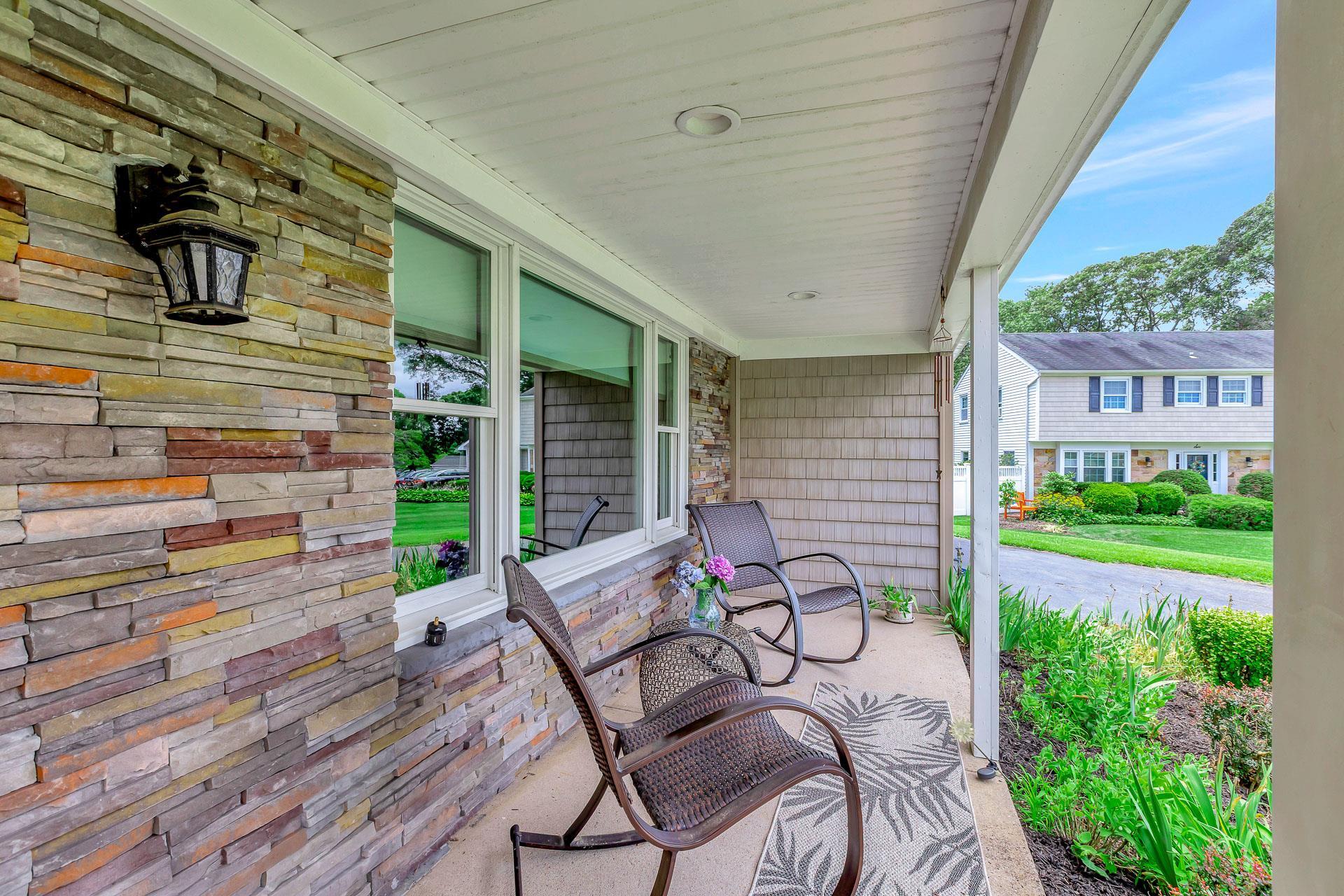 Single Family Hysler  Suffolk County, NY 11727, MLS-886907-9