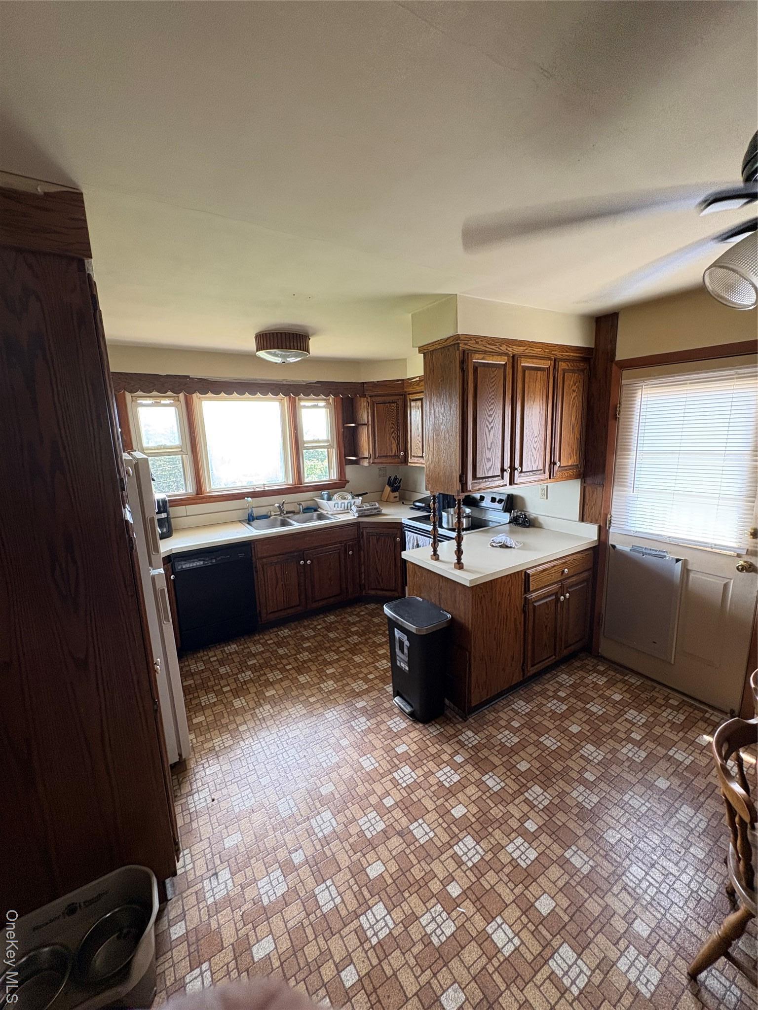 Single Family Orchard  Ulster County, NY 12542, MLS-886942-8