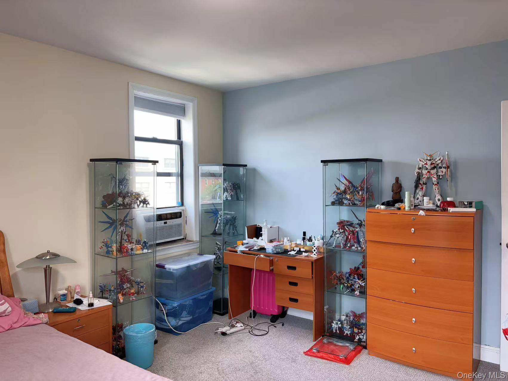 Coop 38th  Queens, NY 11354, MLS-886943-9