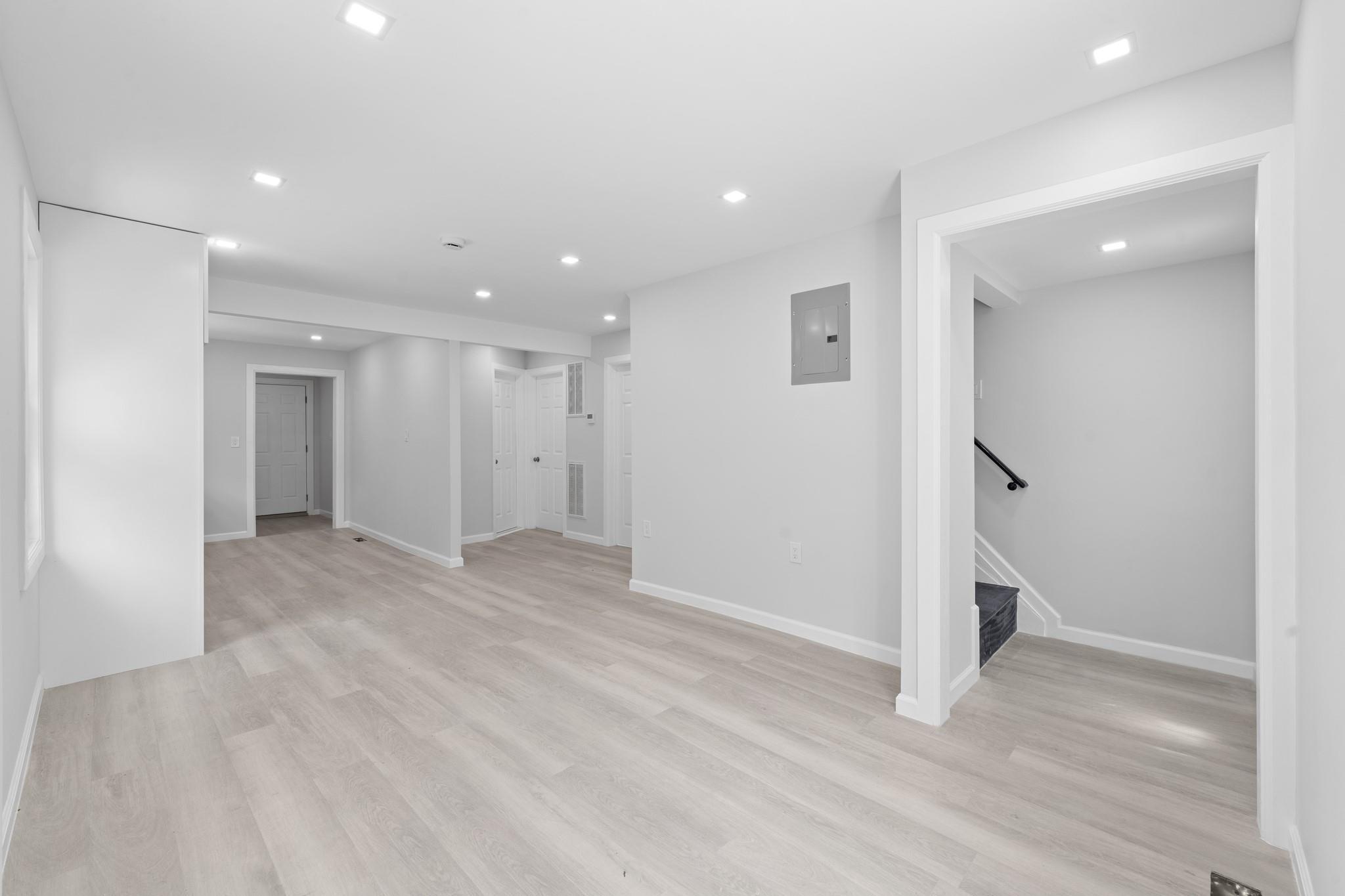 Single Family Cypress  Suffolk County, NY 11798, MLS-886948-2