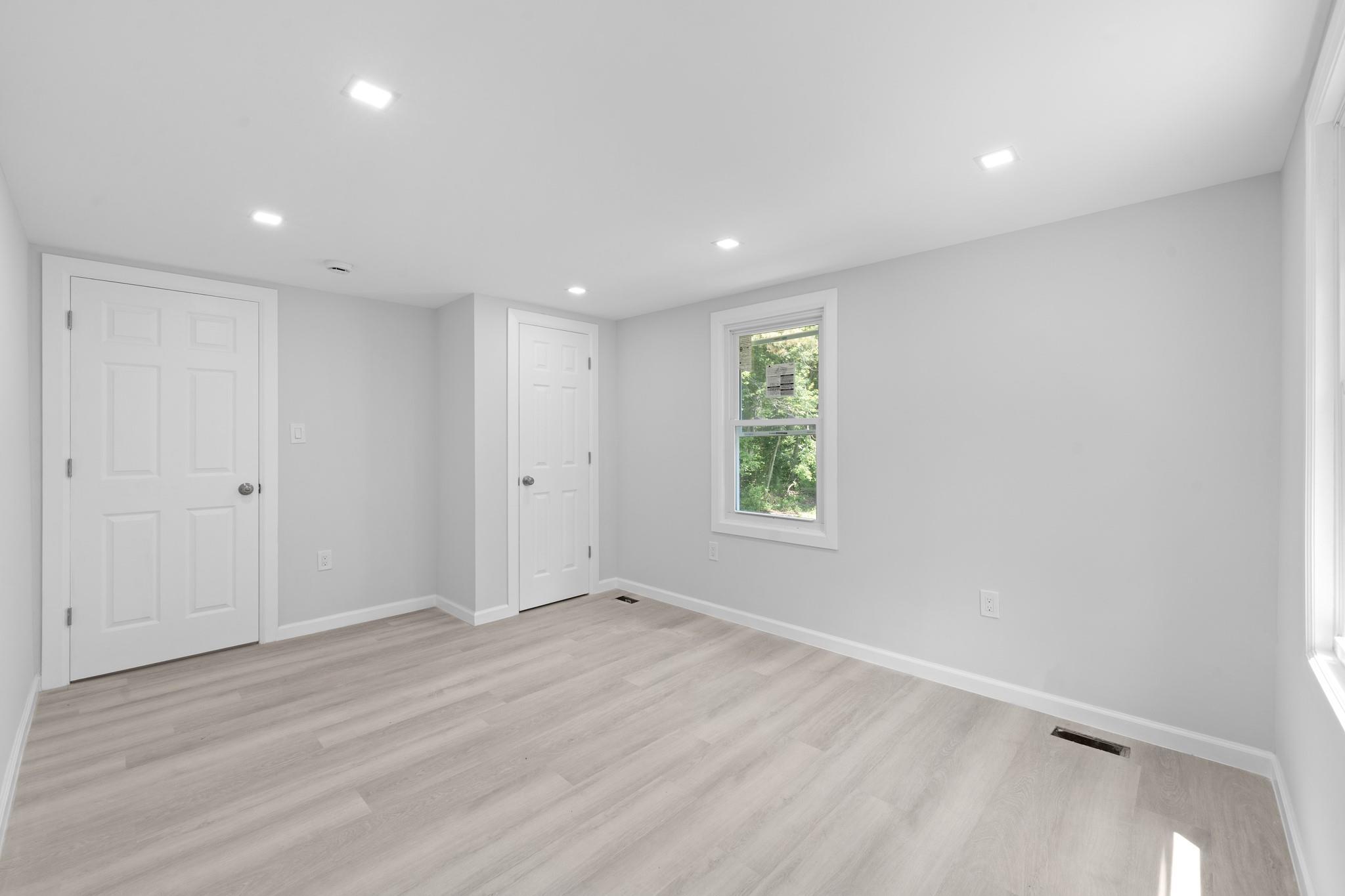 Single Family Cypress  Suffolk County, NY 11798, MLS-886948-6