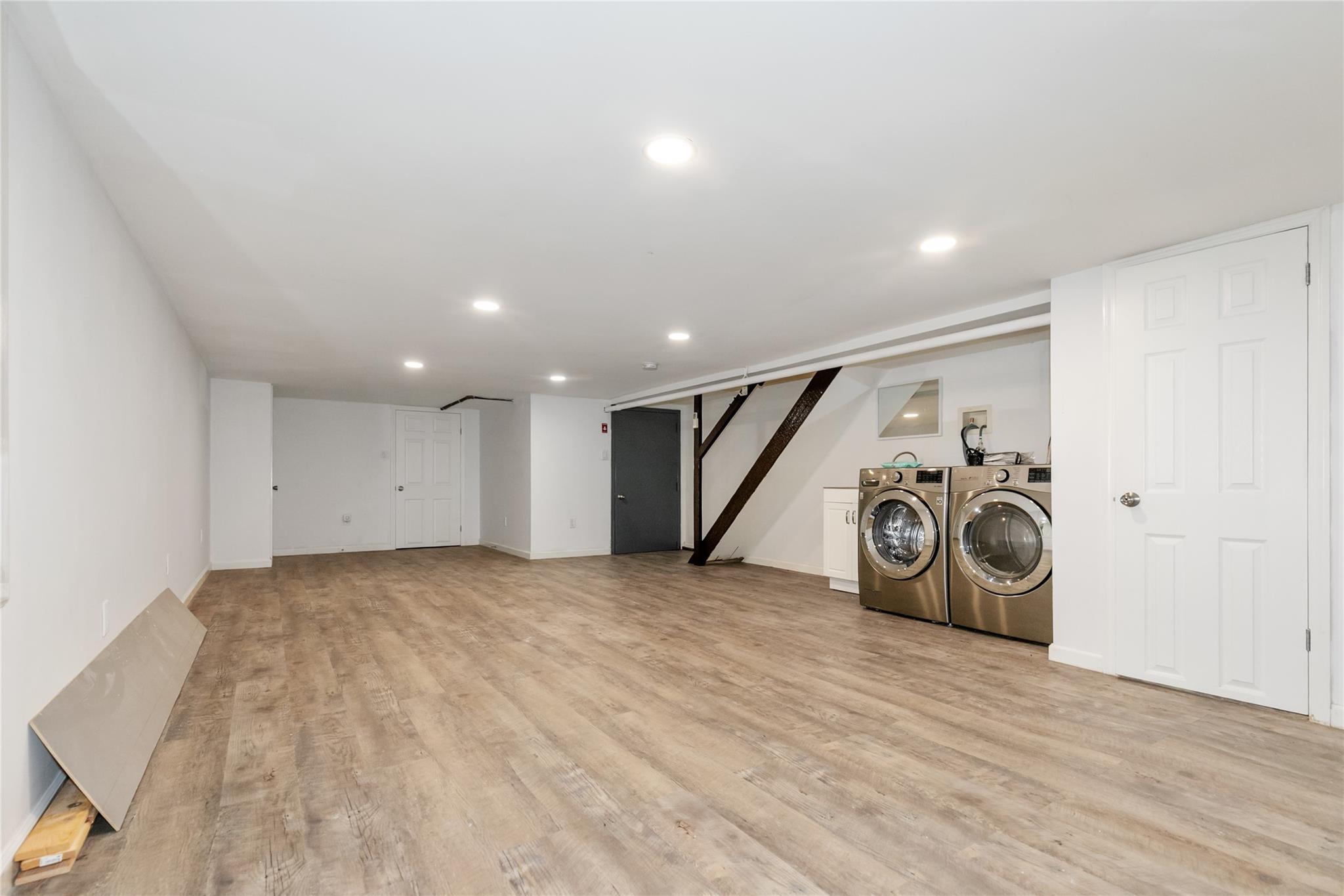 Single Family Burns  Queens, NY 11375, MLS-886955-16