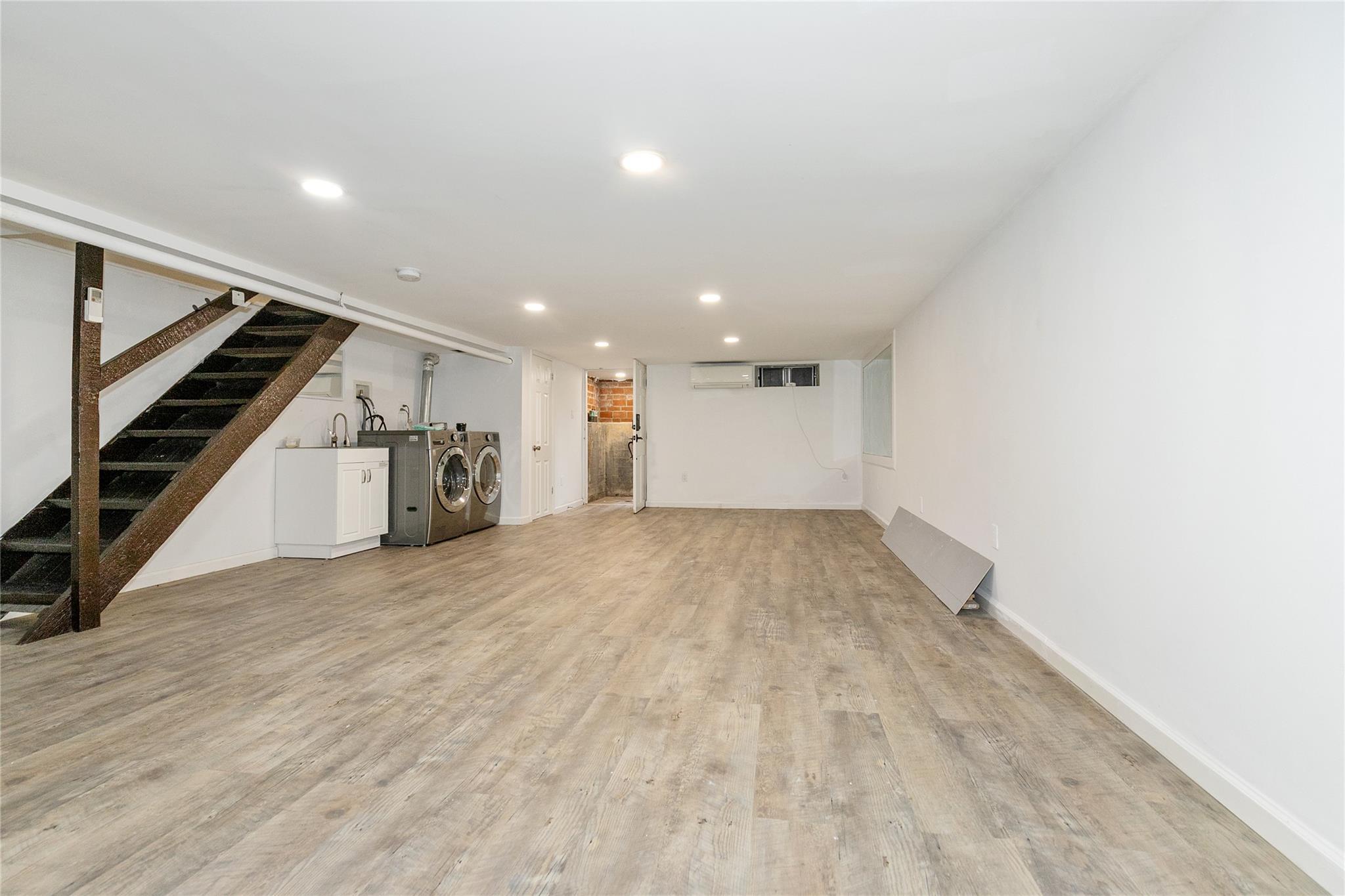 Single Family Burns  Queens, NY 11375, MLS-886955-17