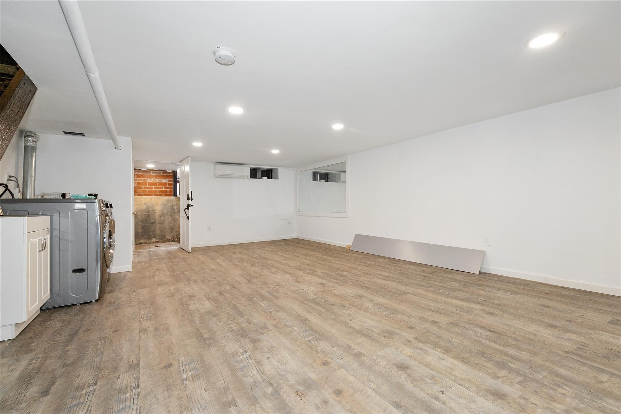 Single Family Burns  Queens, NY 11375, MLS-886955-19