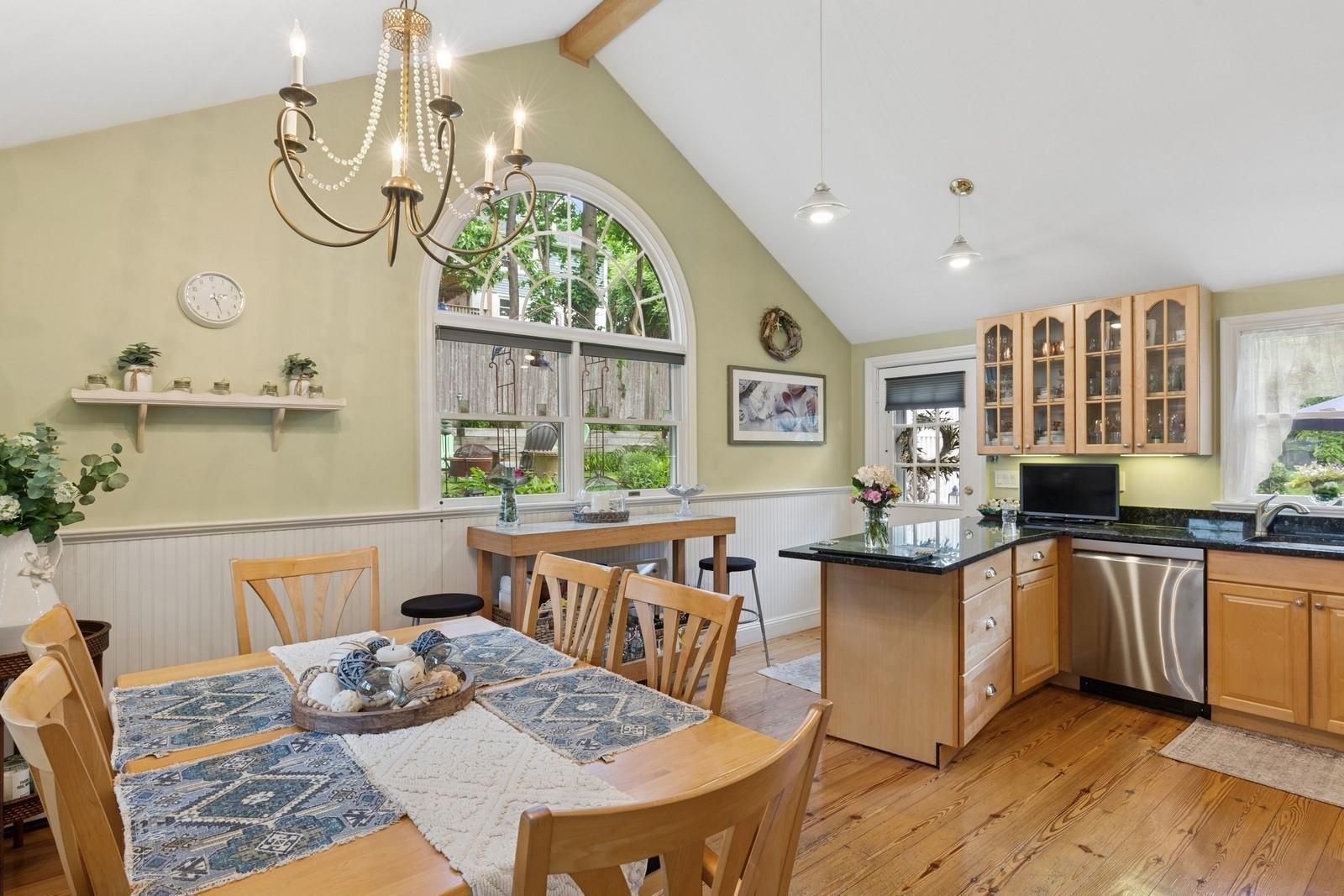 Single Family Locust  Suffolk County, NY 11778, MLS-886959-6