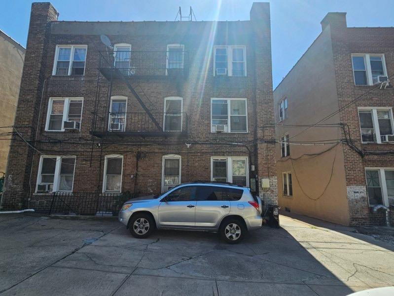 Single Family 40  Queens, NY 11104, MLS-886992-14