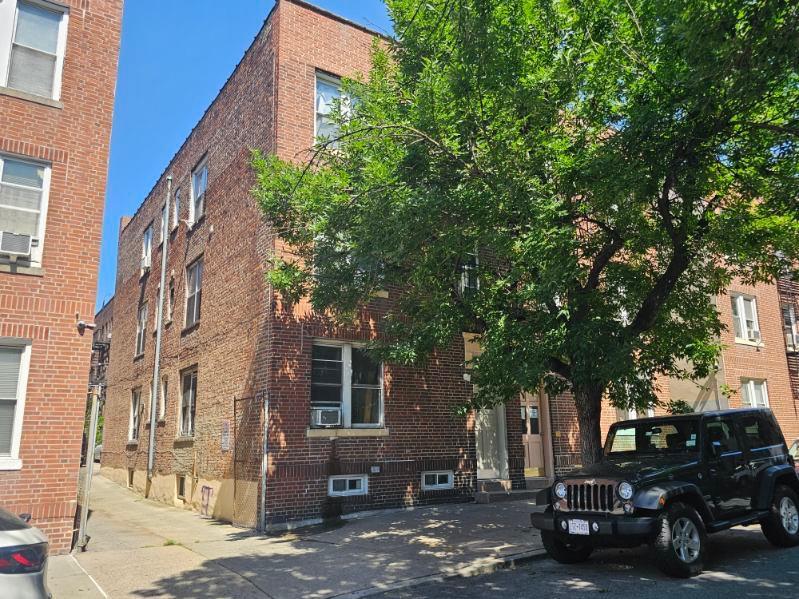 Single Family 40  Queens, NY 11104, MLS-886992-2