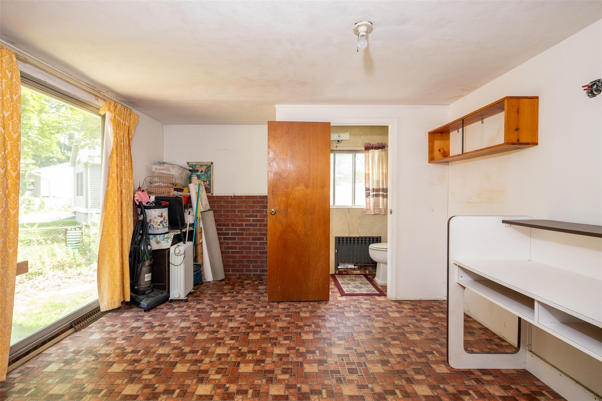 Single Family Elm  Suffolk County, NY 11951, MLS-887014-13