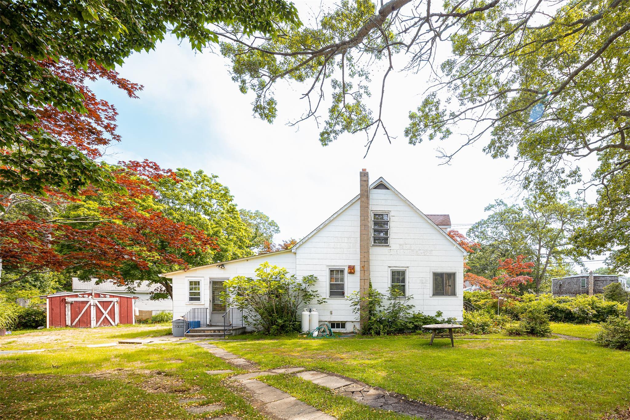 Single Family Elm  Suffolk County, NY 11951, MLS-887014-14