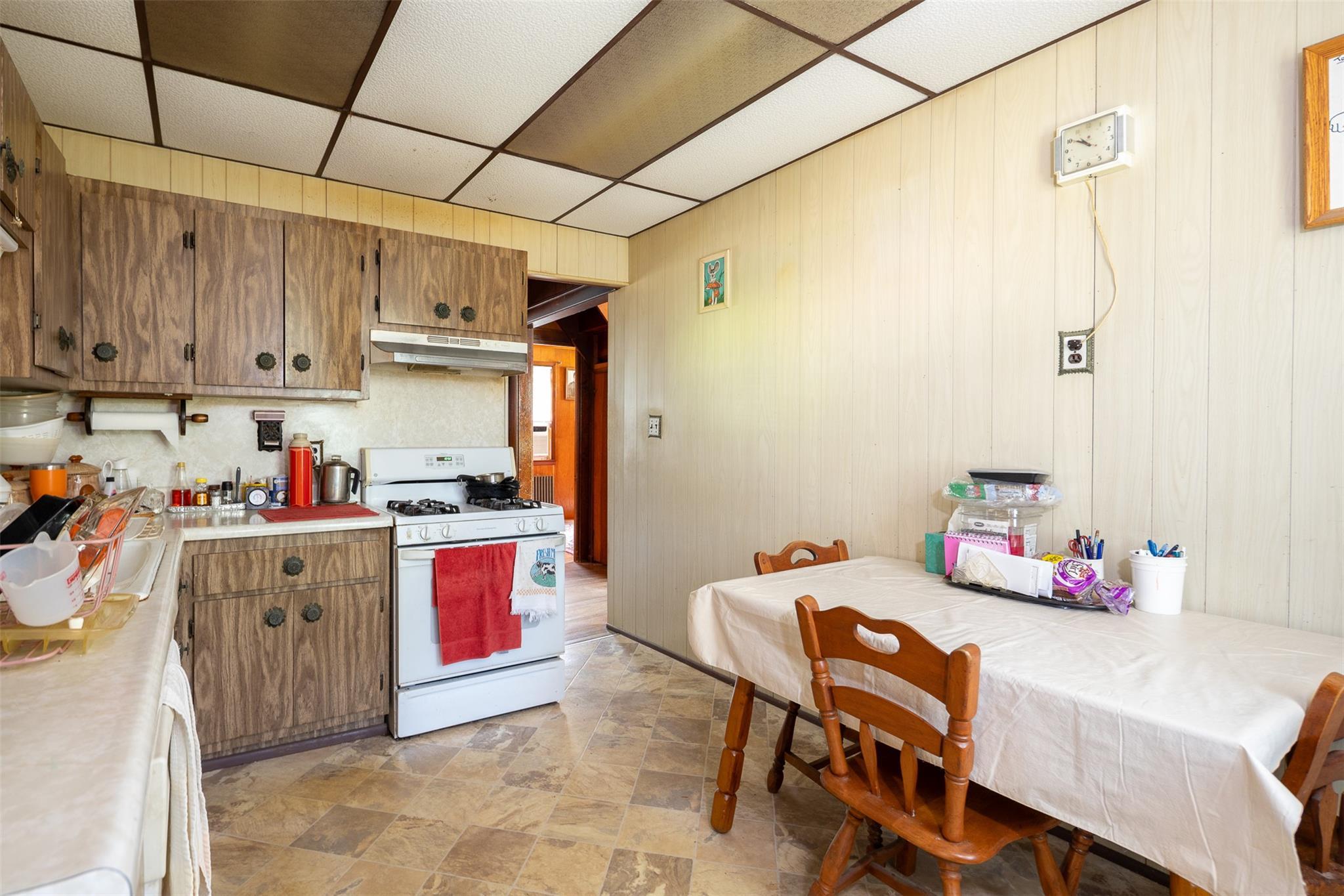 Single Family Elm  Suffolk County, NY 11951, MLS-887014-8