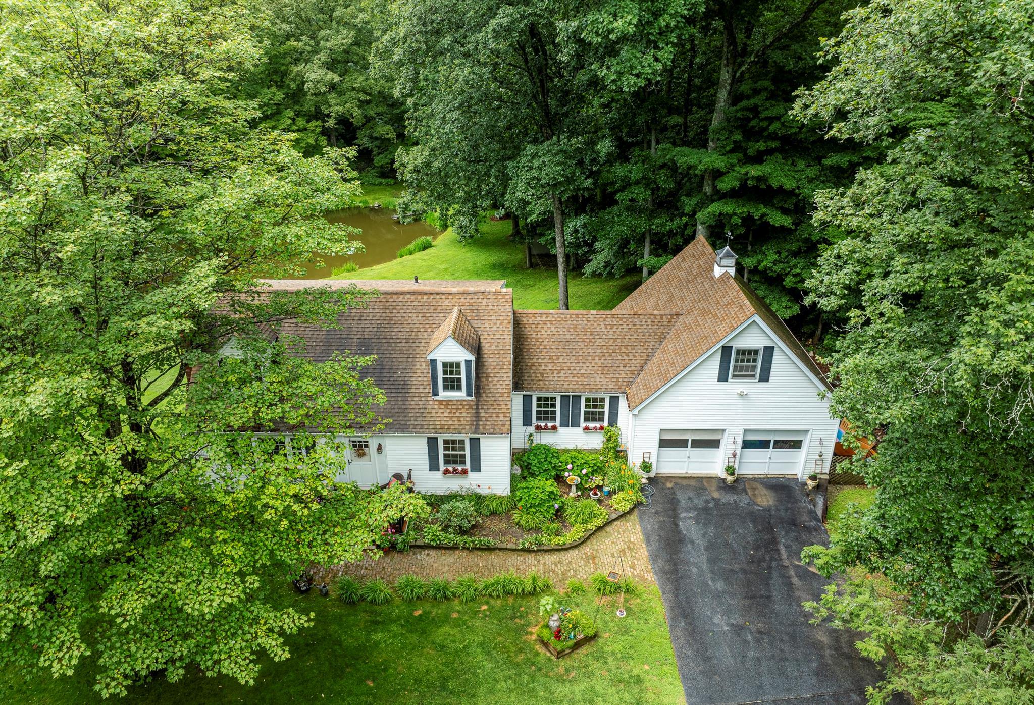 Single Family Duell  Dutchess County, NY 12581, MLS-887040-2