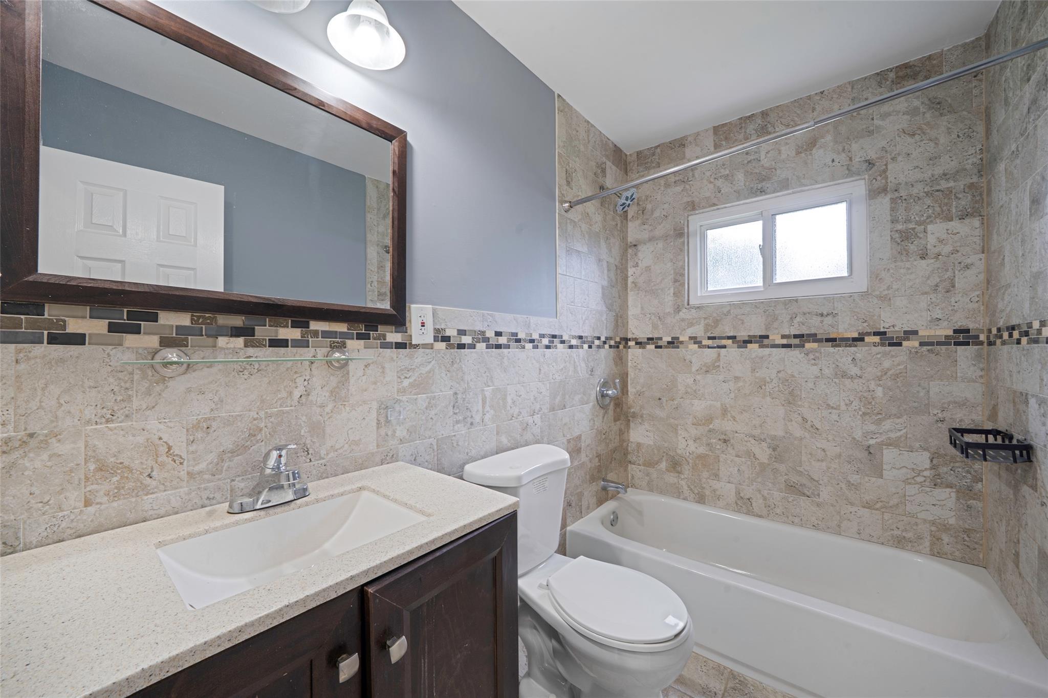 Single Family Carlls  Suffolk County, NY 11729, MLS-887044-13