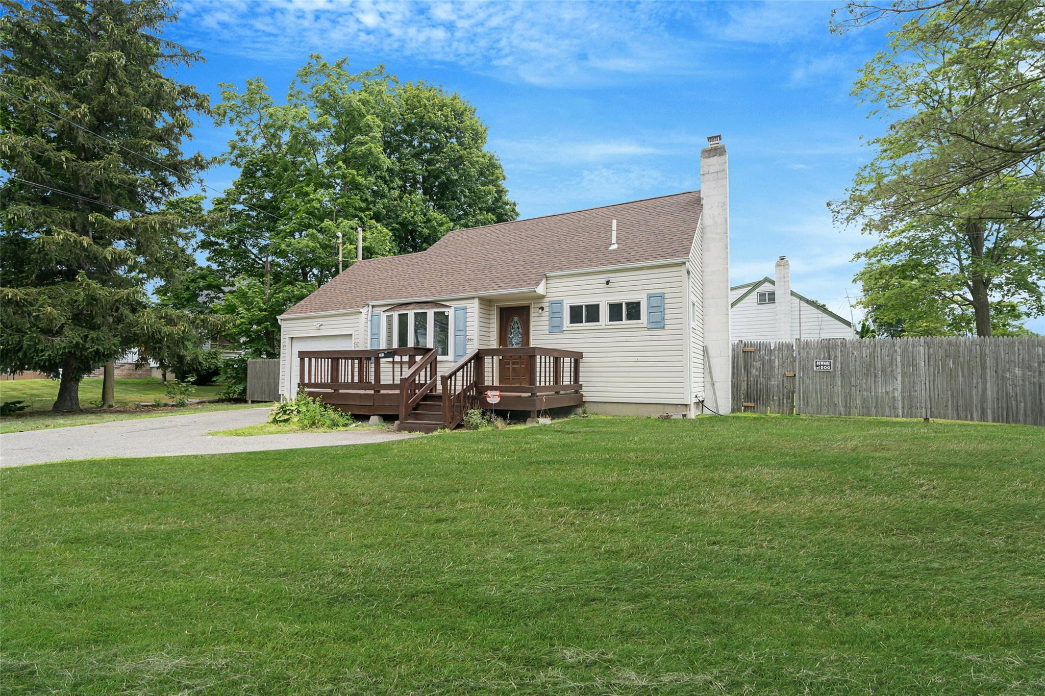 Single Family Carlls  Suffolk County, NY 11729, MLS-887044-3