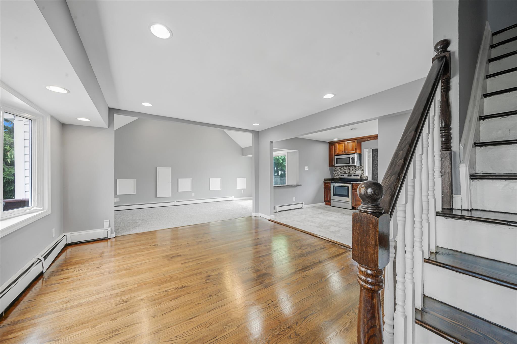 Single Family Carlls  Suffolk County, NY 11729, MLS-887044-5