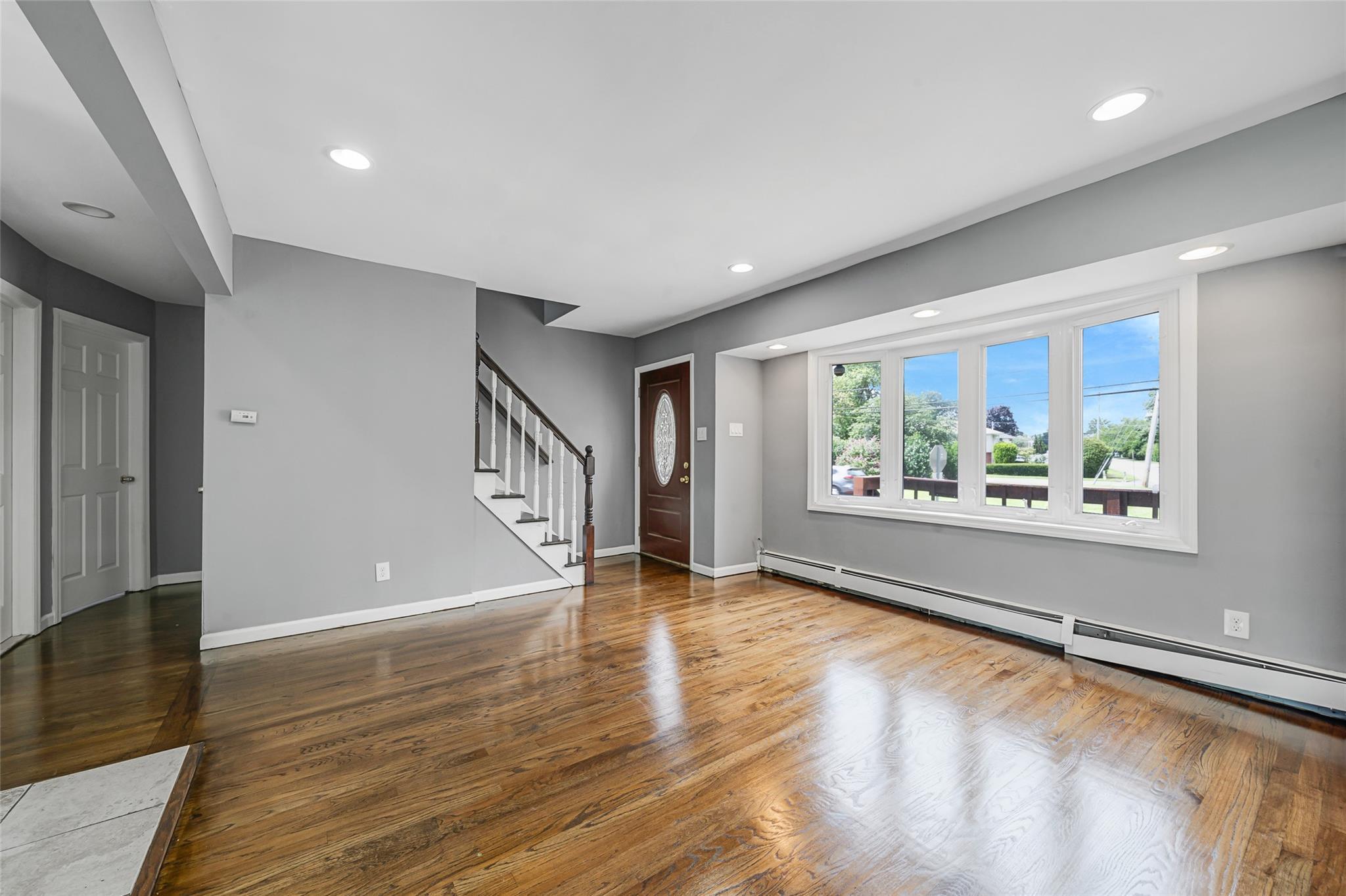 Single Family Carlls  Suffolk County, NY 11729, MLS-887044-7