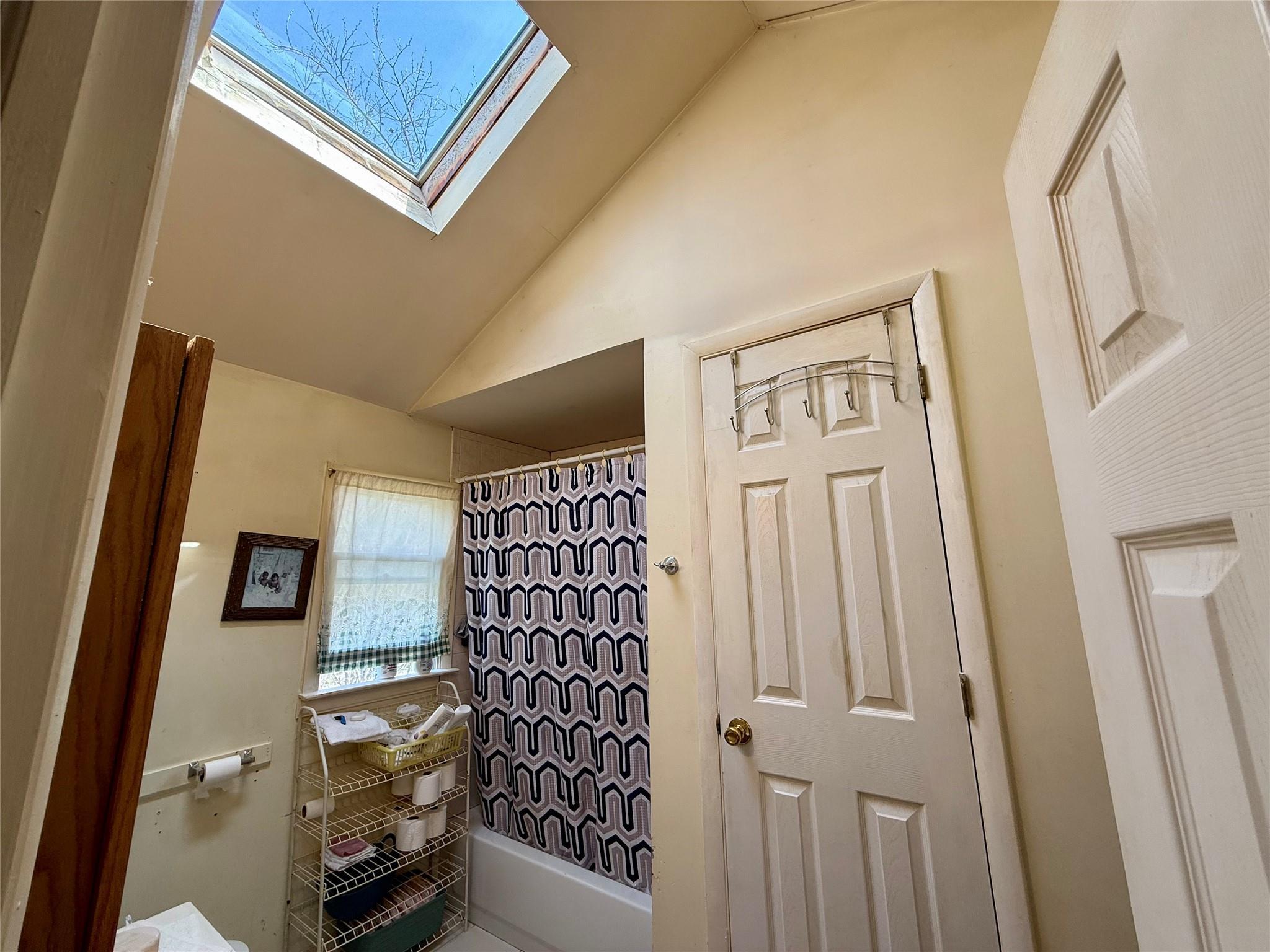 Single Family Hilltop  Suffolk County, NY 11798, MLS-887061-10