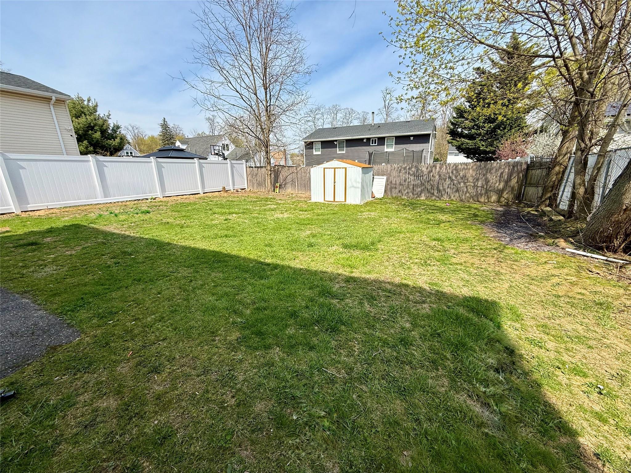 Single Family Hilltop  Suffolk County, NY 11798, MLS-887061-11