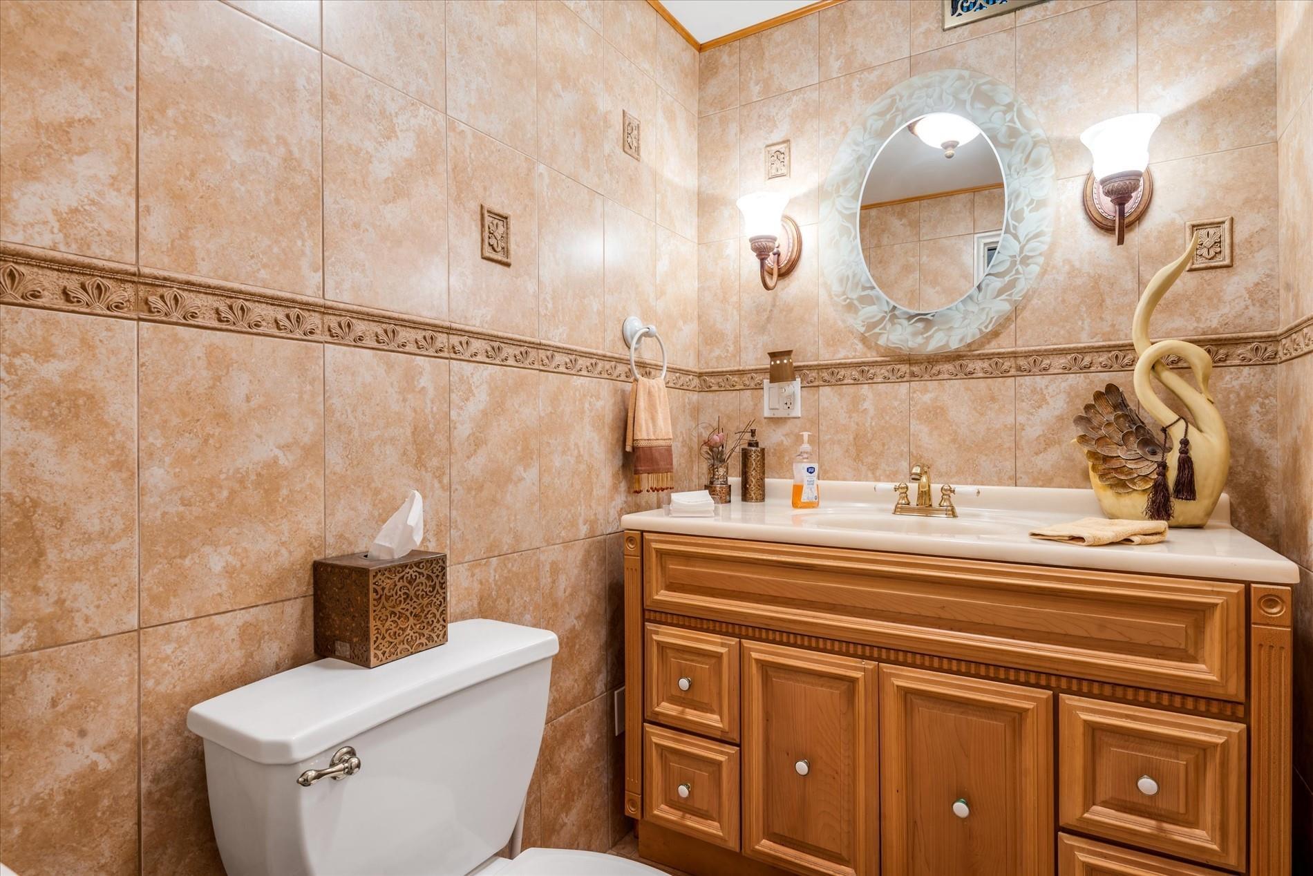 Single Family 60th  Queens, NY 11378, MLS-887104-12