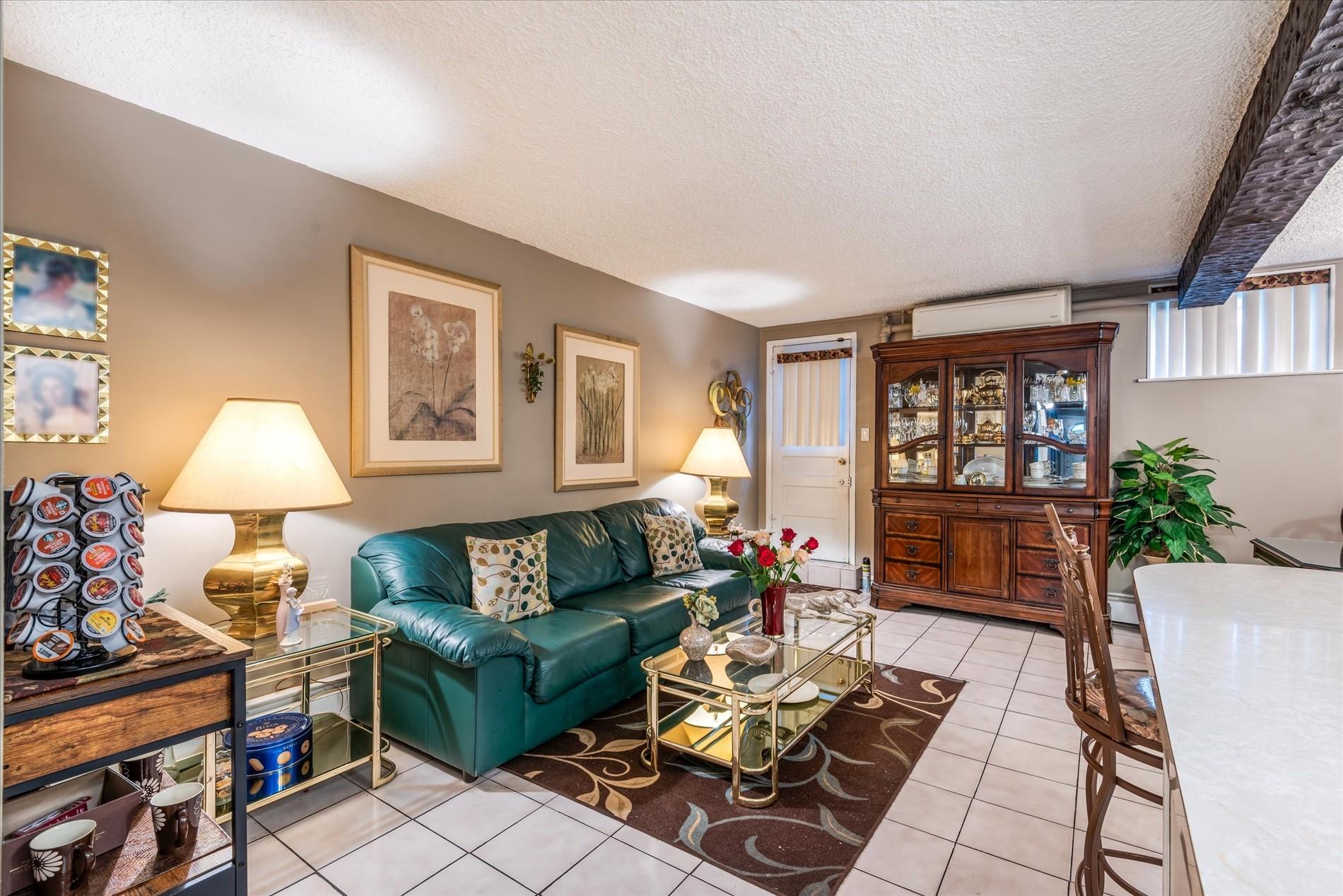 Single Family 60th  Queens, NY 11378, MLS-887104-8