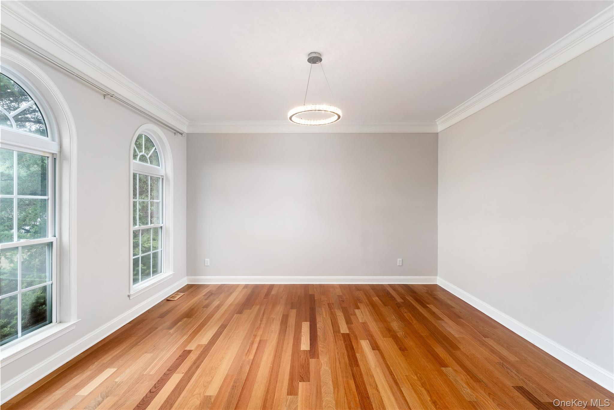 Single Family Avolet  Suffolk County, NY 11766, MLS-887117-12