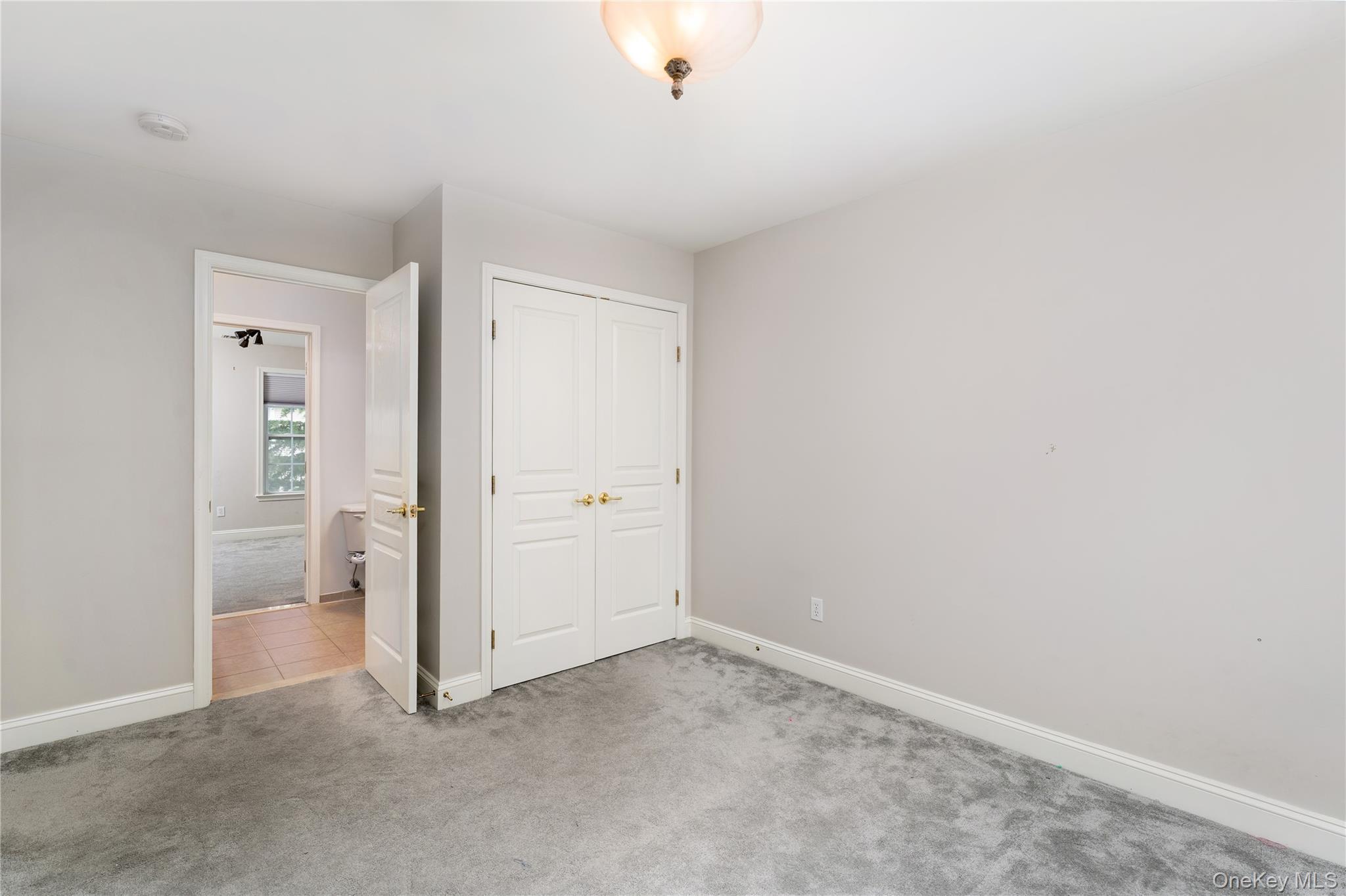 Single Family Avolet  Suffolk County, NY 11766, MLS-887117-39