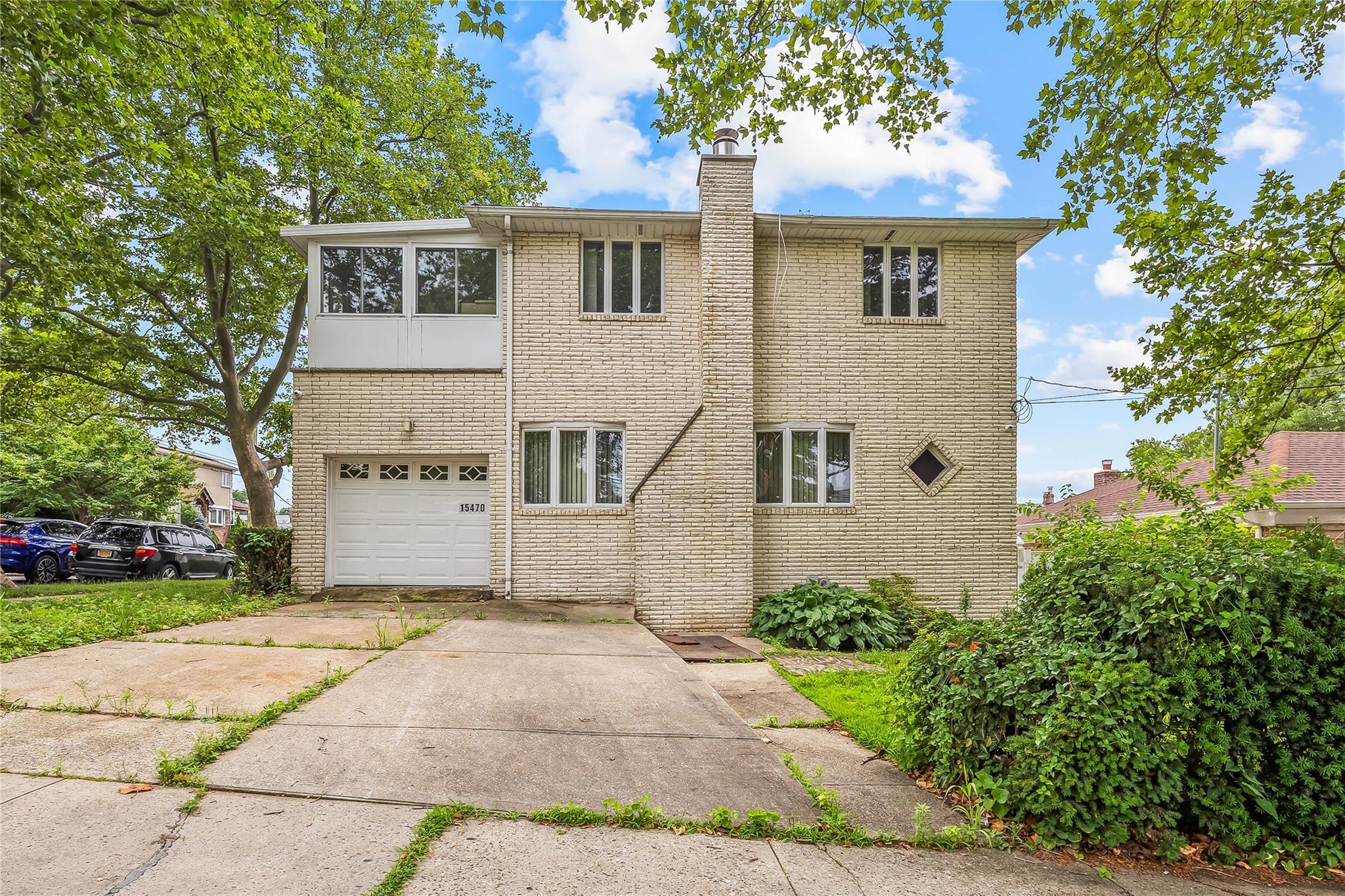 Single Family 11th  Queens, NY 11357, MLS-887119-41