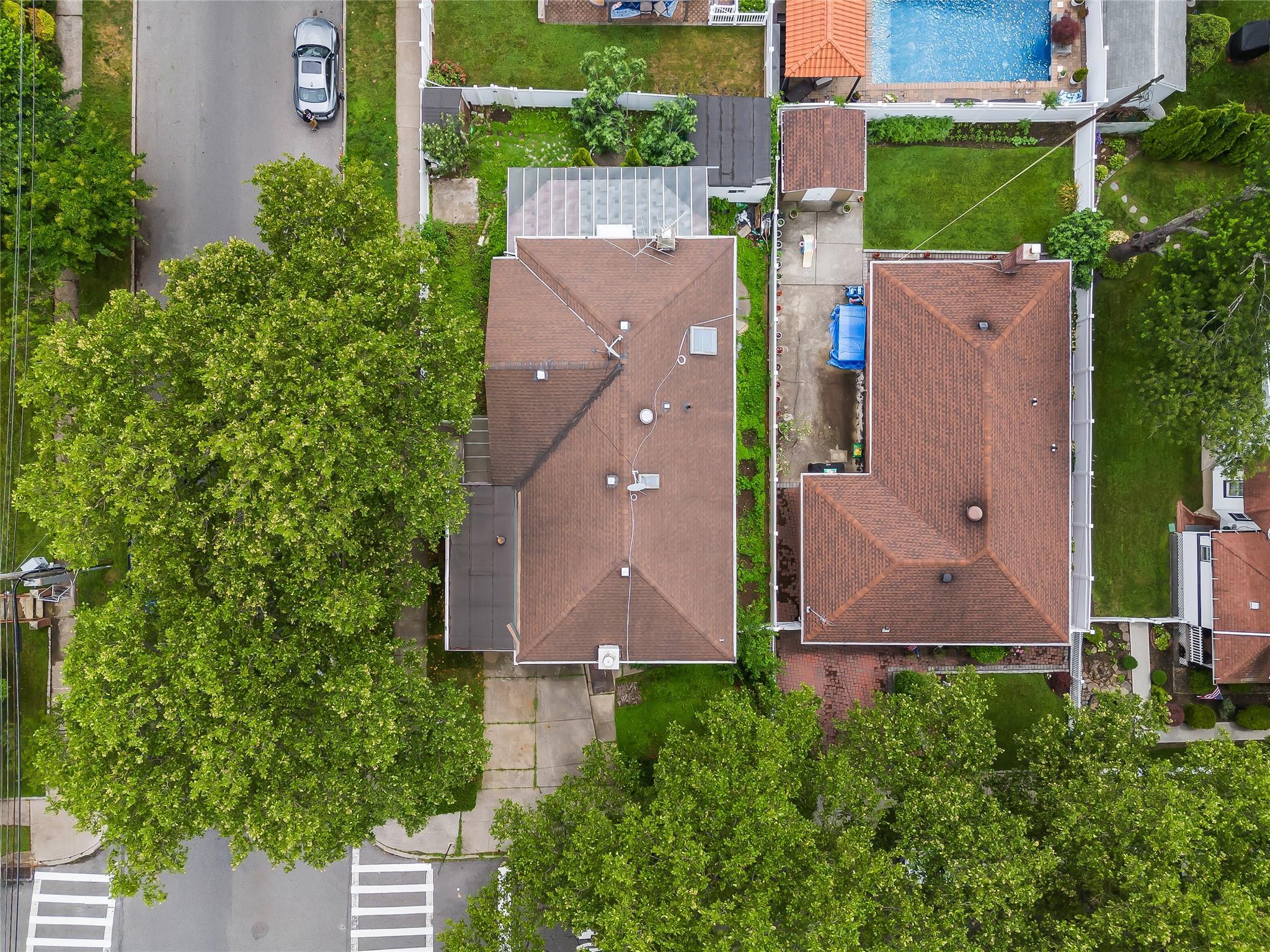 Single Family 11th  Queens, NY 11357, MLS-887119-43