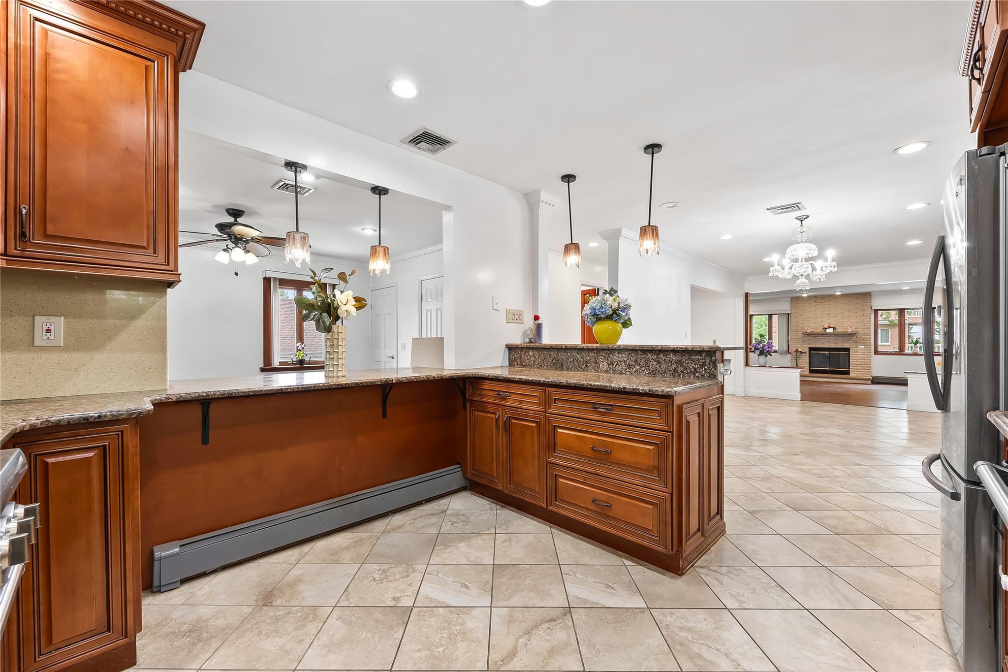 Single Family 11th  Queens, NY 11357, MLS-887119-9