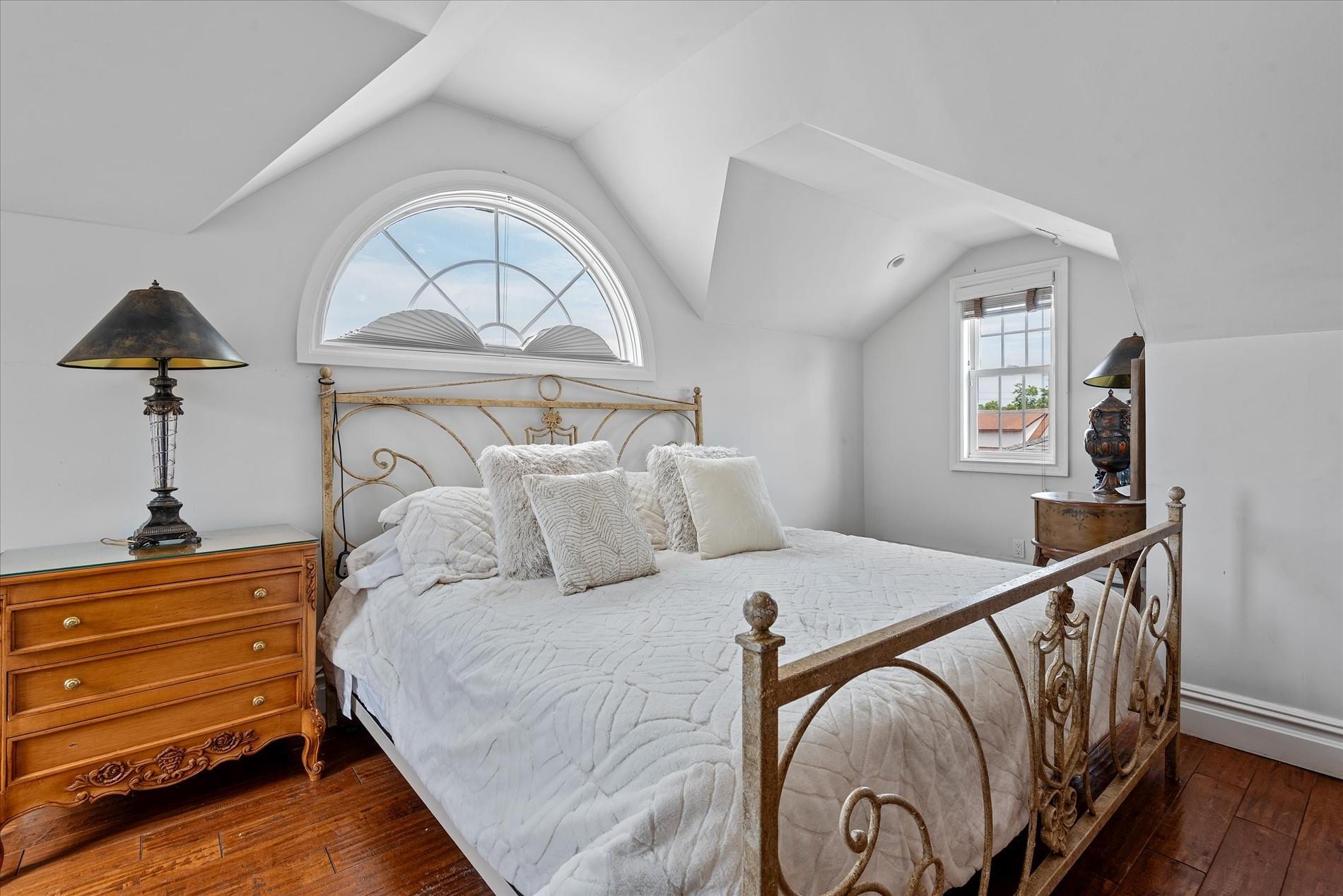 Single Family 101st  Queens, NY 11414, MLS-887120-23