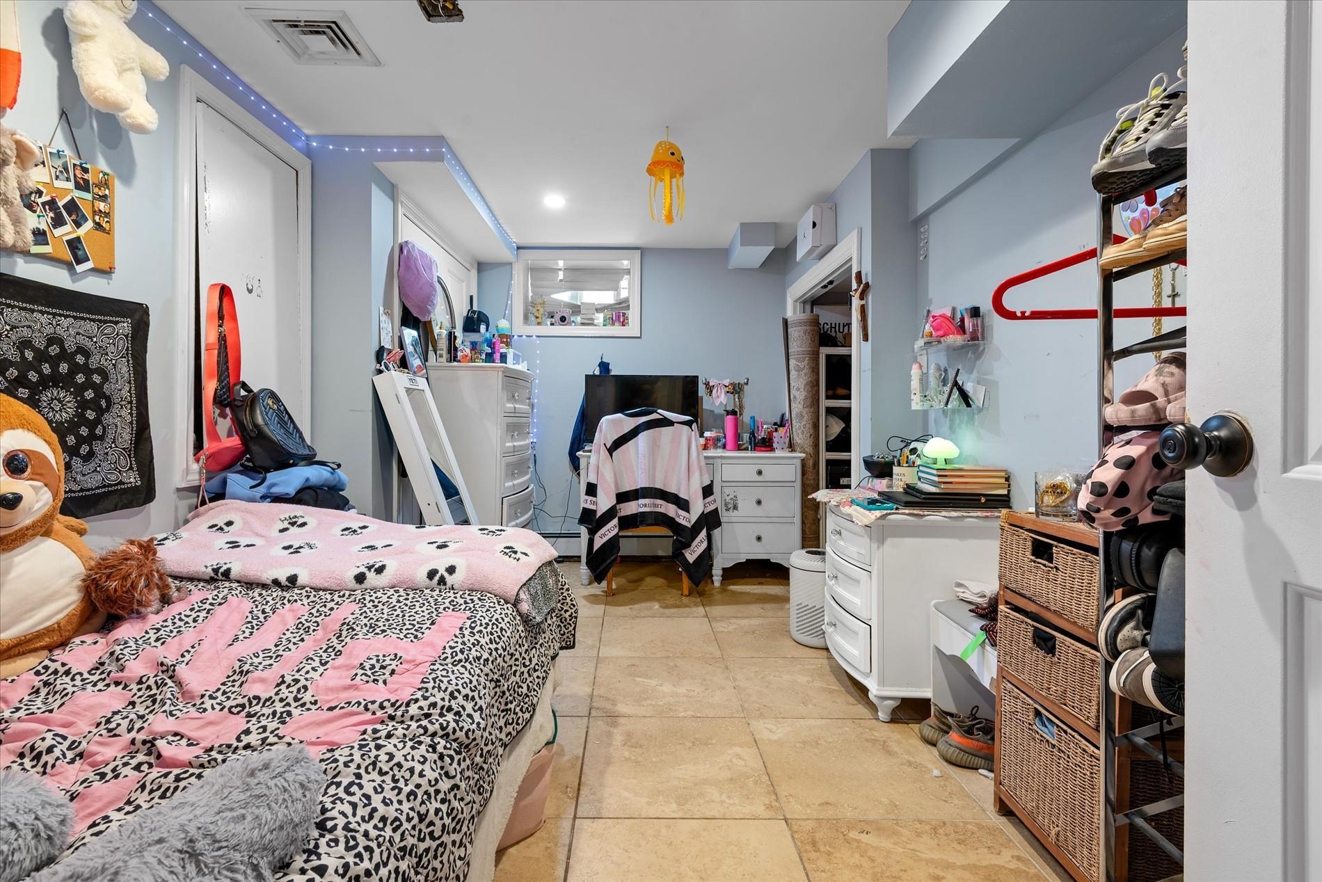 Single Family 101st  Queens, NY 11414, MLS-887120-29