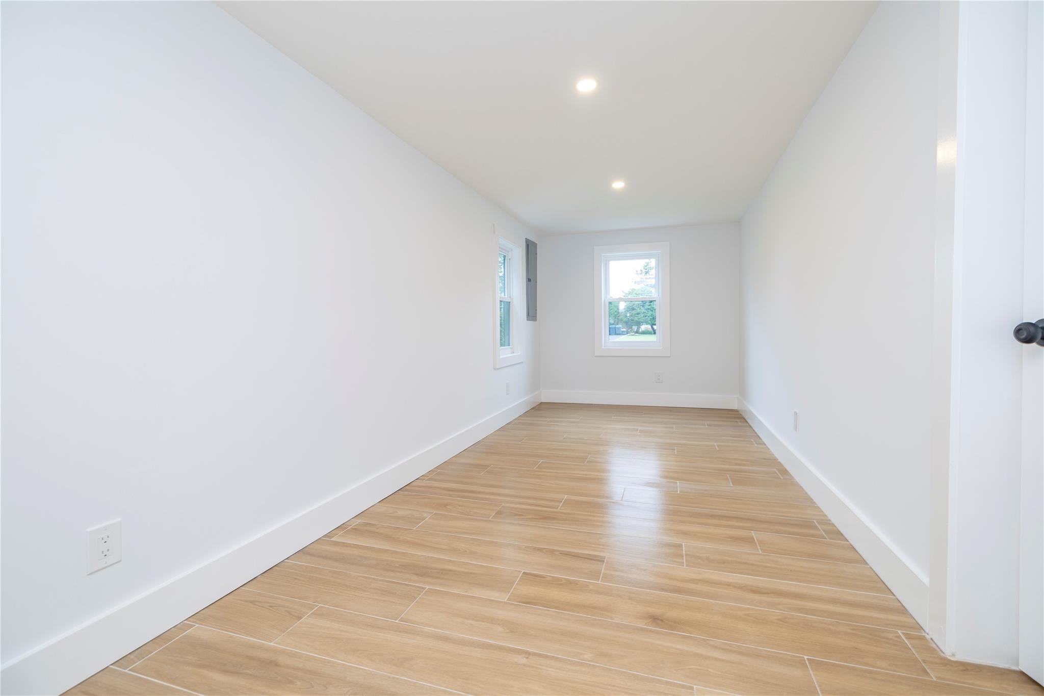 Single Family Central Suffolk County, NY 11701, MLS-887129-13