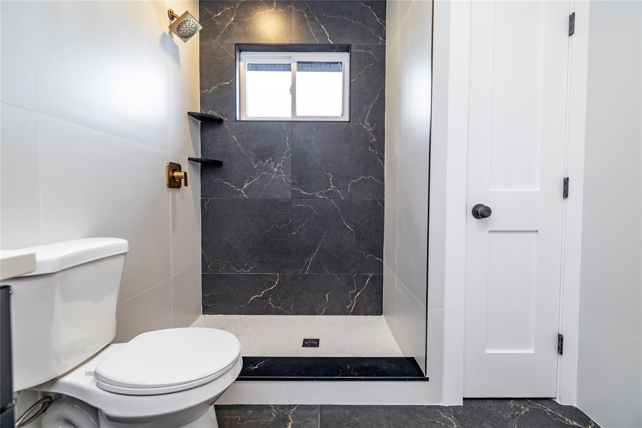 Single Family Central Suffolk County, NY 11701, MLS-887129-18