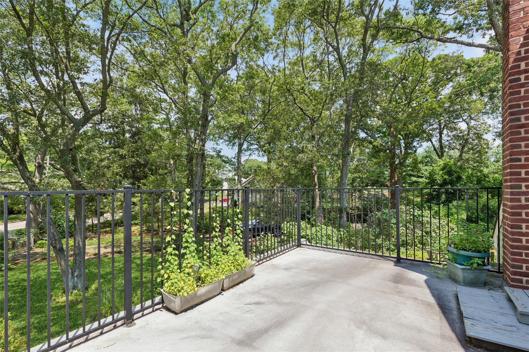 Single Family Union  Suffolk County, NY 11742, MLS-887130-18