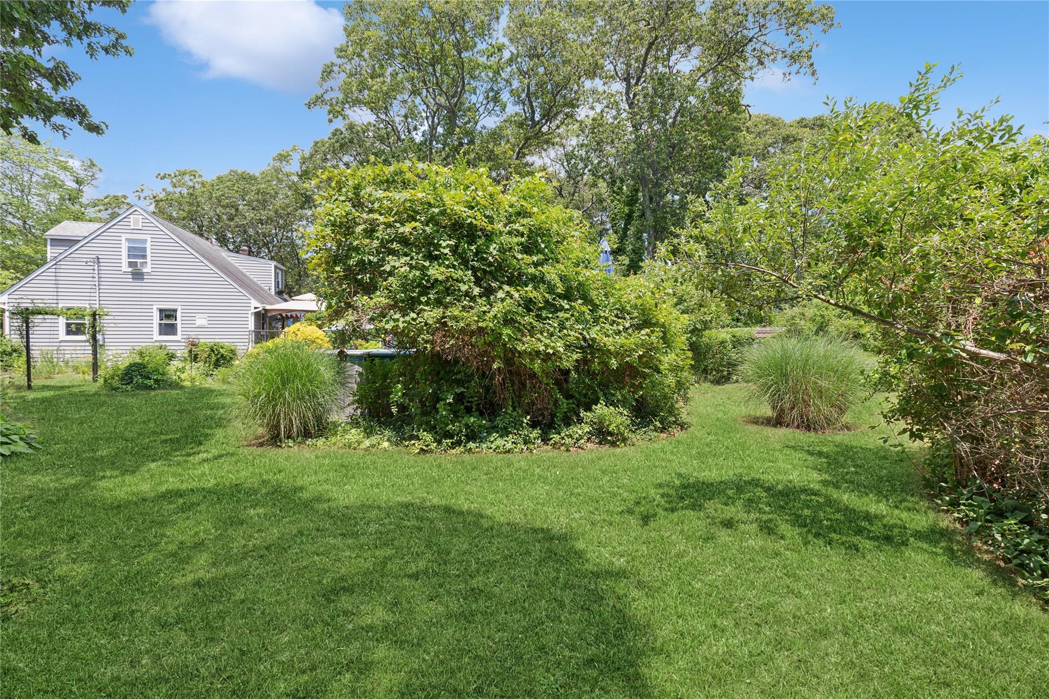 Single Family Union  Suffolk County, NY 11742, MLS-887130-28