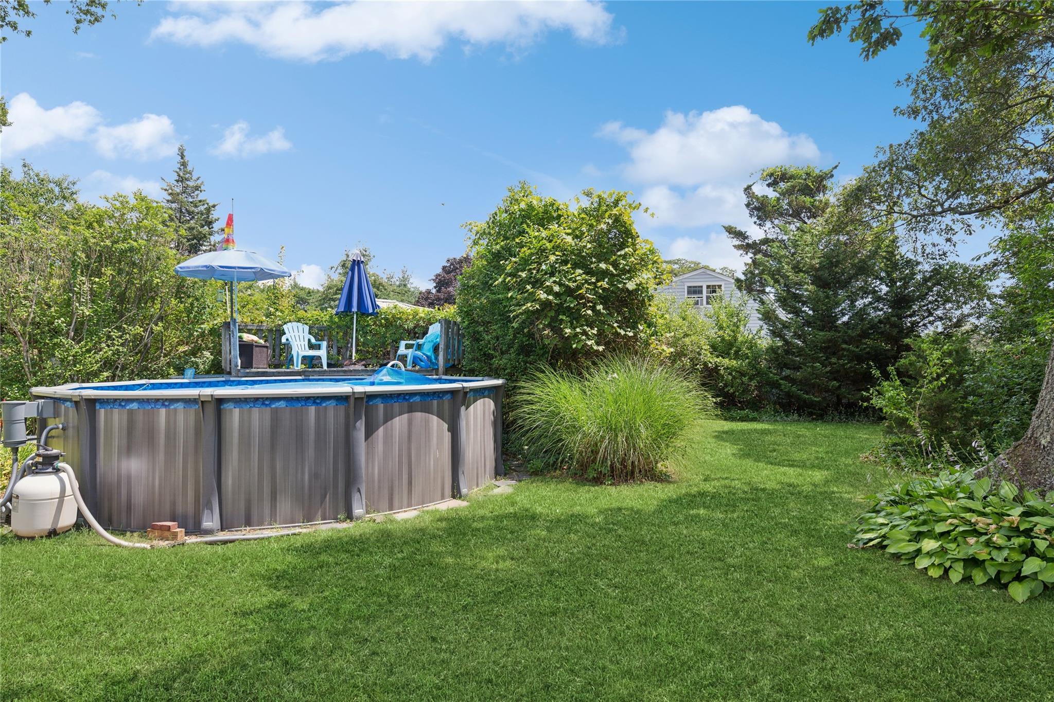 Single Family Union  Suffolk County, NY 11742, MLS-887130-31