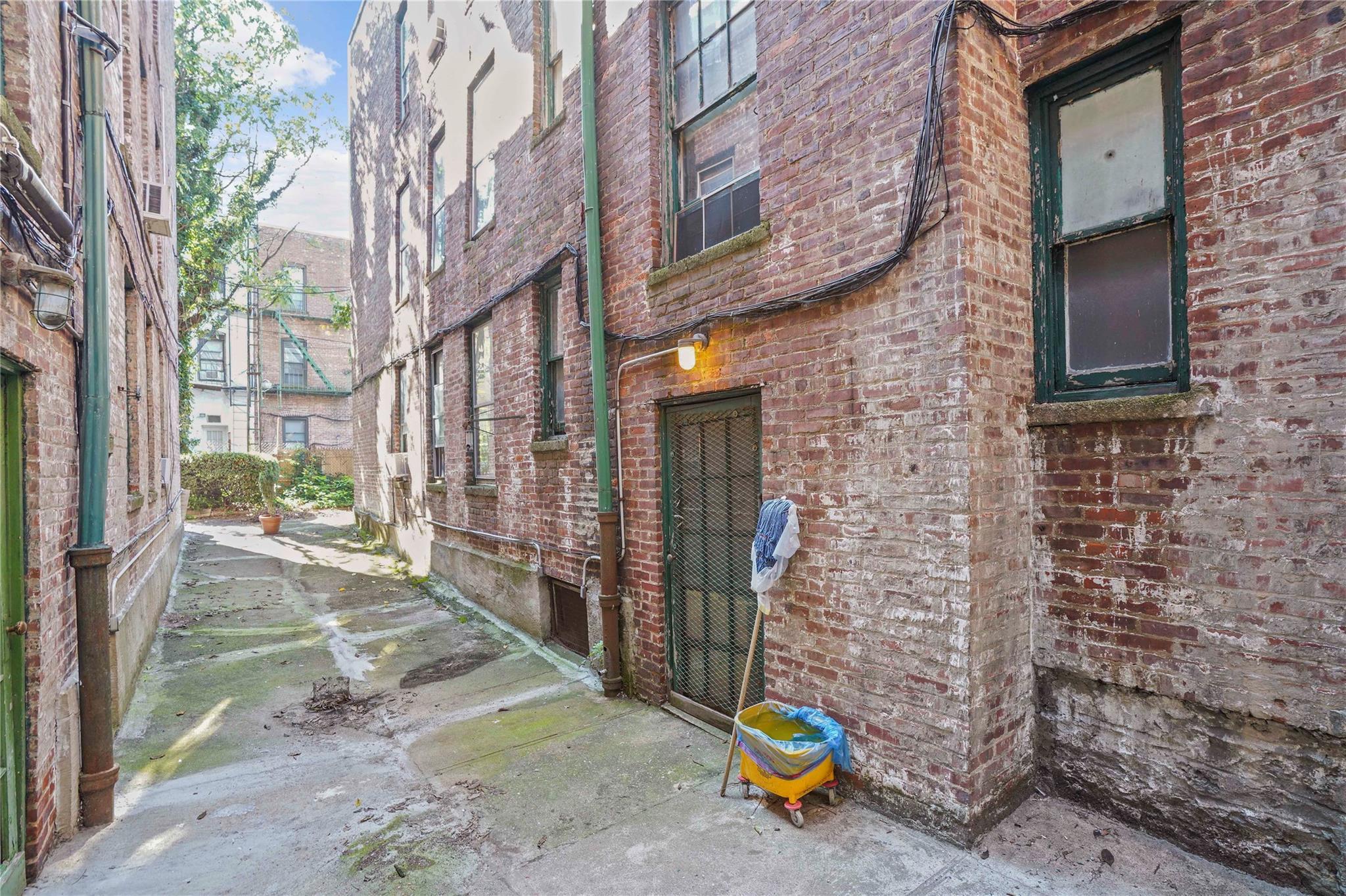 Commercial Sale Powers Brooklyn, NY 11211, MLS-887174-36