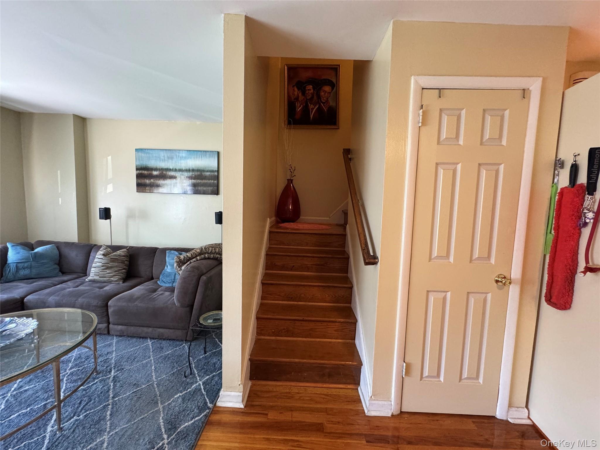 Single Family Murdock  Bronx, NY 10466, MLS-887177-8