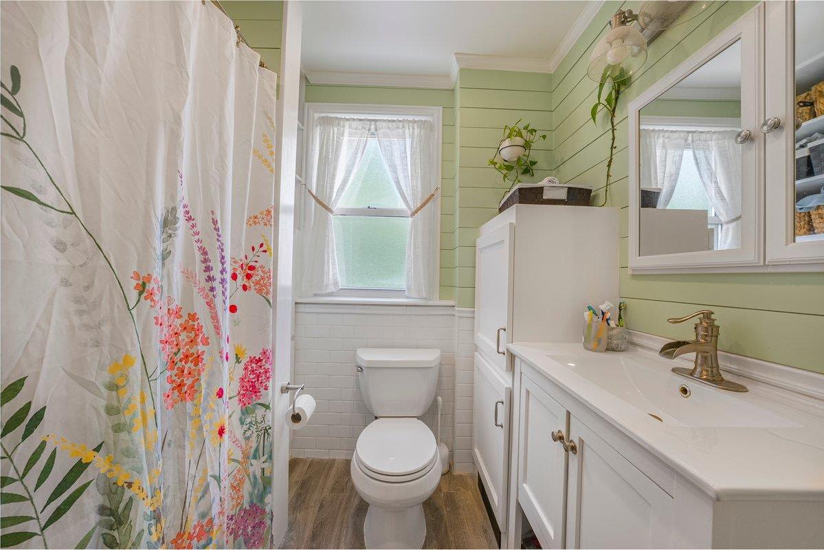 Single Family Katonah  Bronx, NY 10470, MLS-887184-24