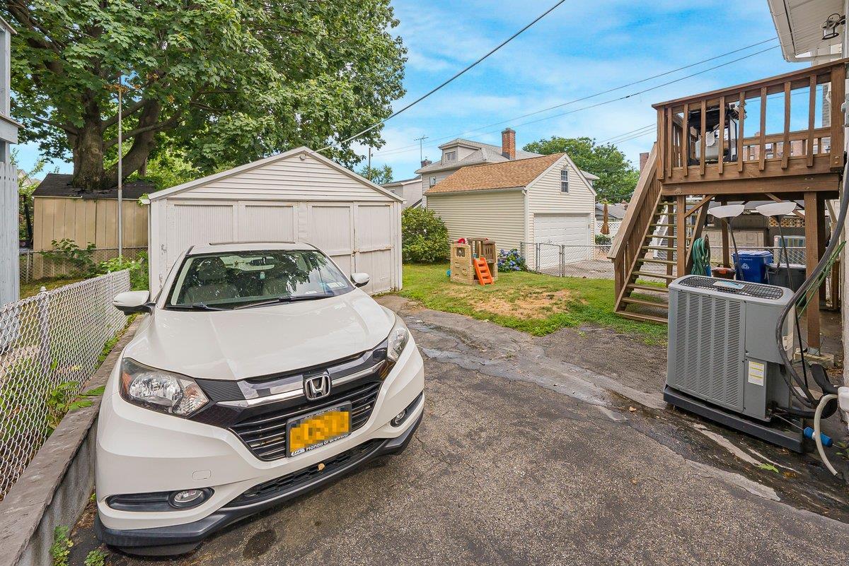 Single Family Katonah  Bronx, NY 10470, MLS-887184-36