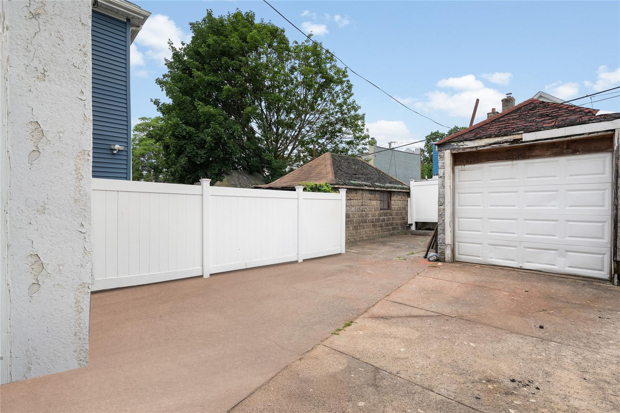 Single Family East 42nd Street  Brooklyn, NY 11210, MLS-887201-11