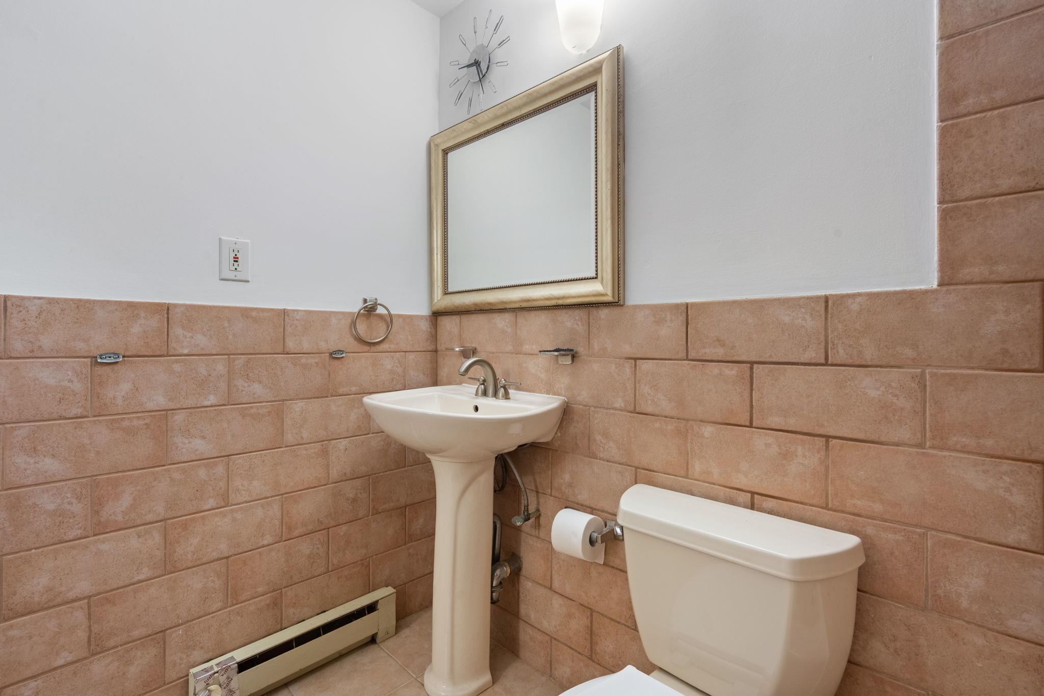 Condo 164th  Queens, NY 11365, MLS-887216-18