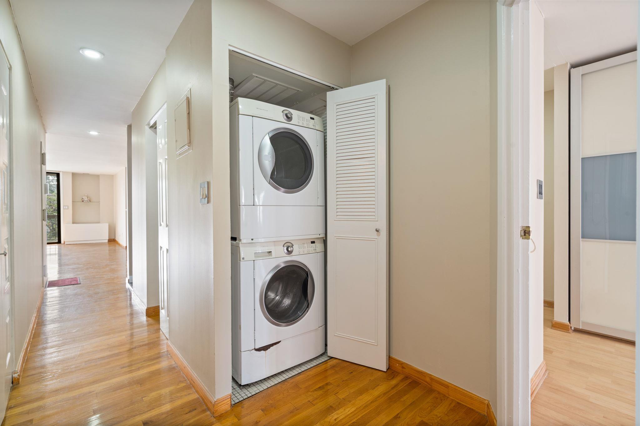 Condo 164th  Queens, NY 11365, MLS-887216-26
