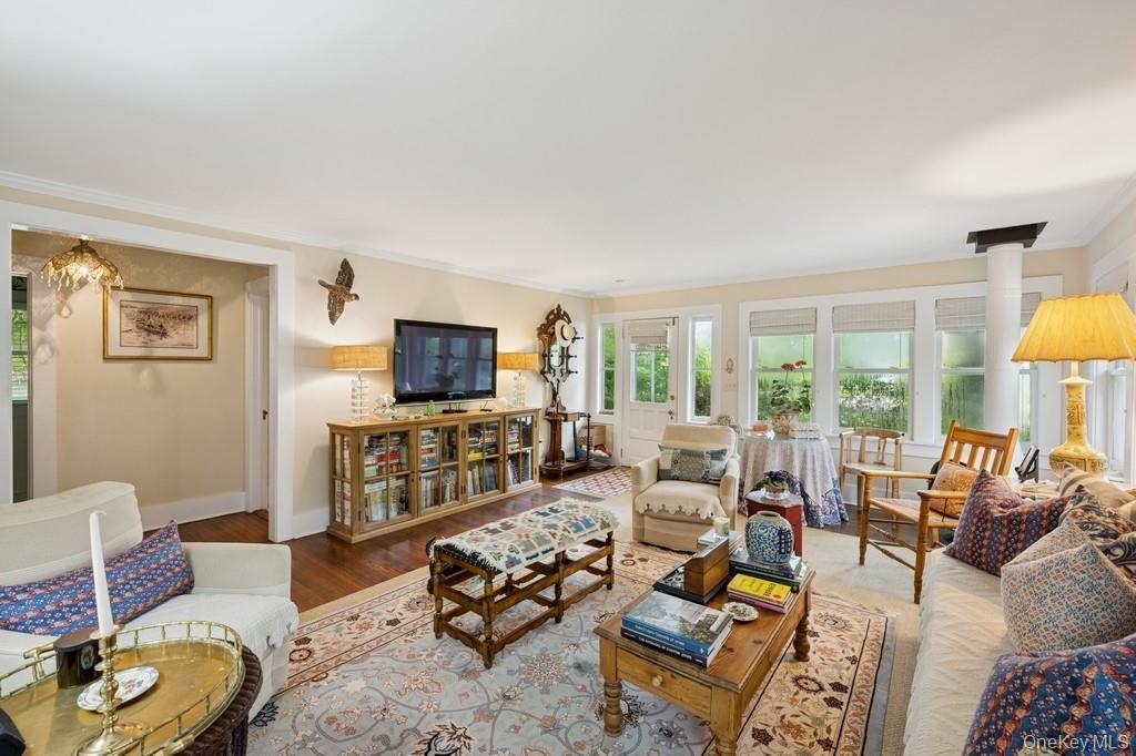 Single Family Halsey Street  Suffolk County, NY 11968, MLS-887220-8