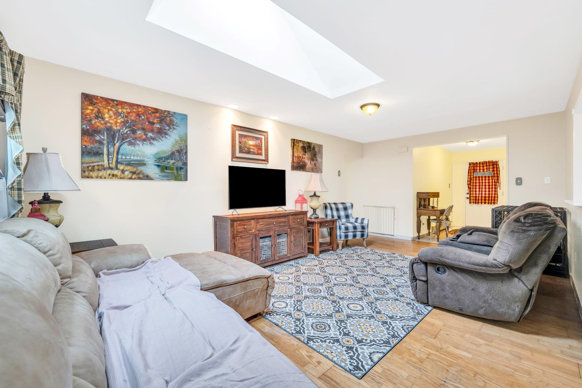 Single Family Grand Canyon  Suffolk County, NY 11727, MLS-887226-8