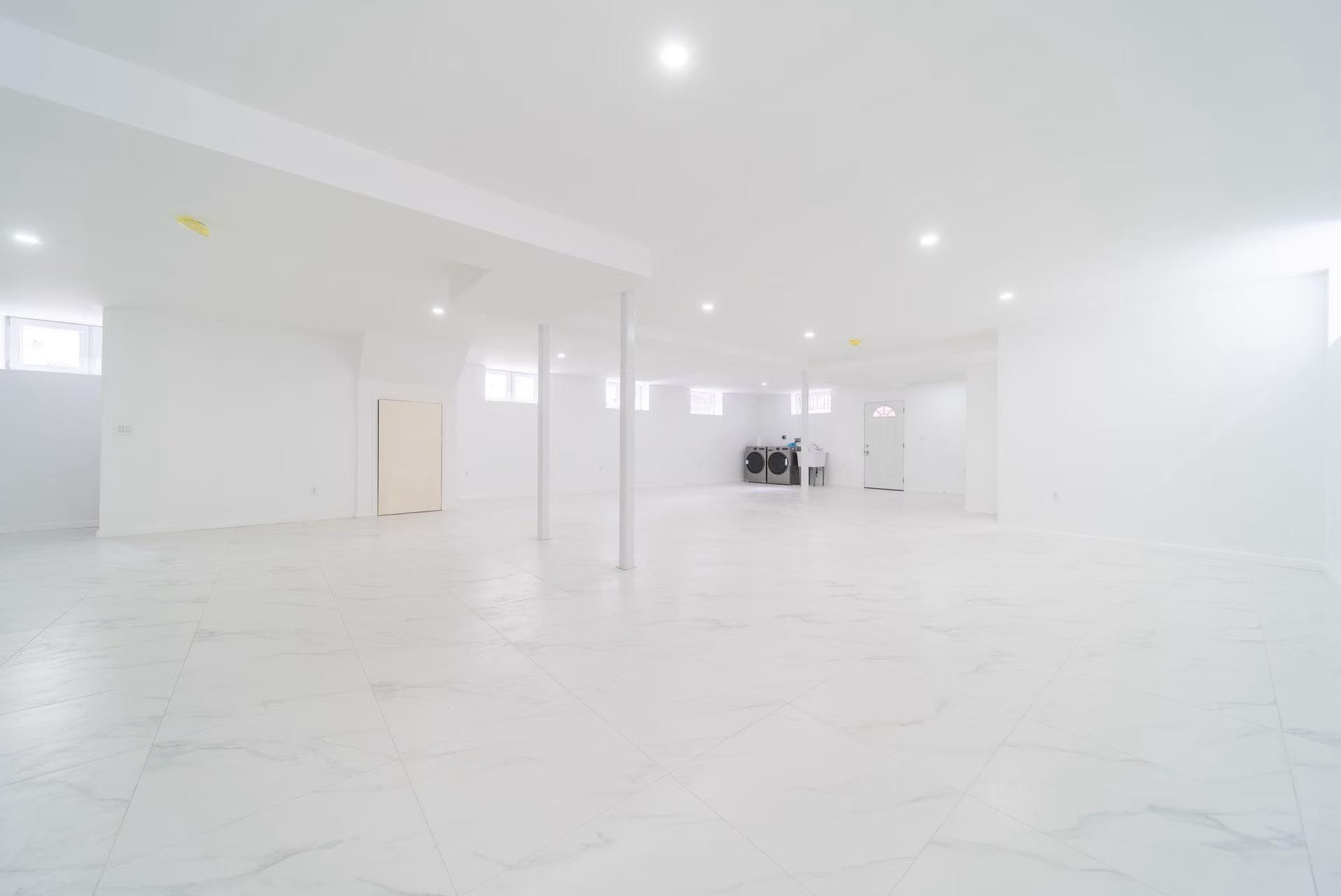 Single Family 17 Queens, NY 11357, MLS-887234-21