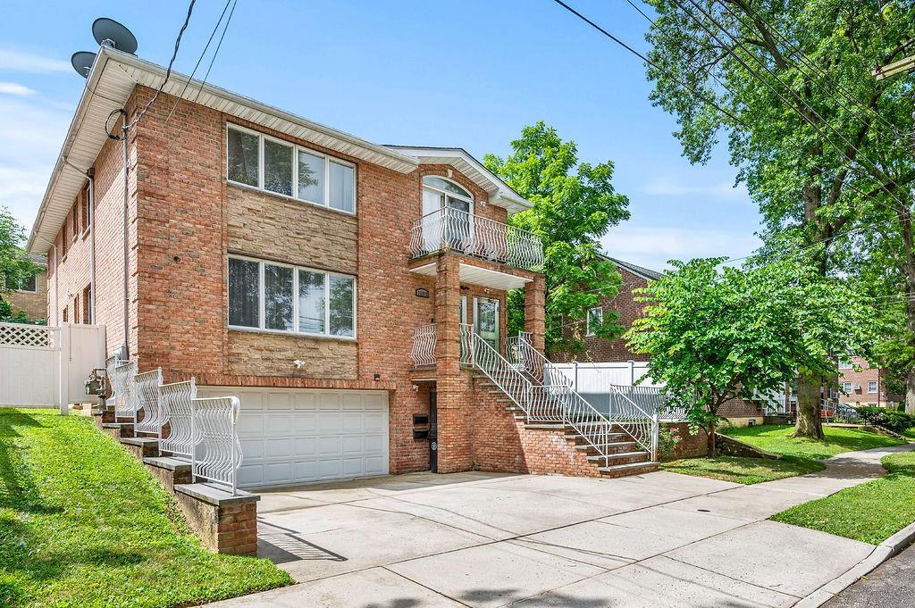 Single Family 58  Queens, NY 11362, MLS-887239-17