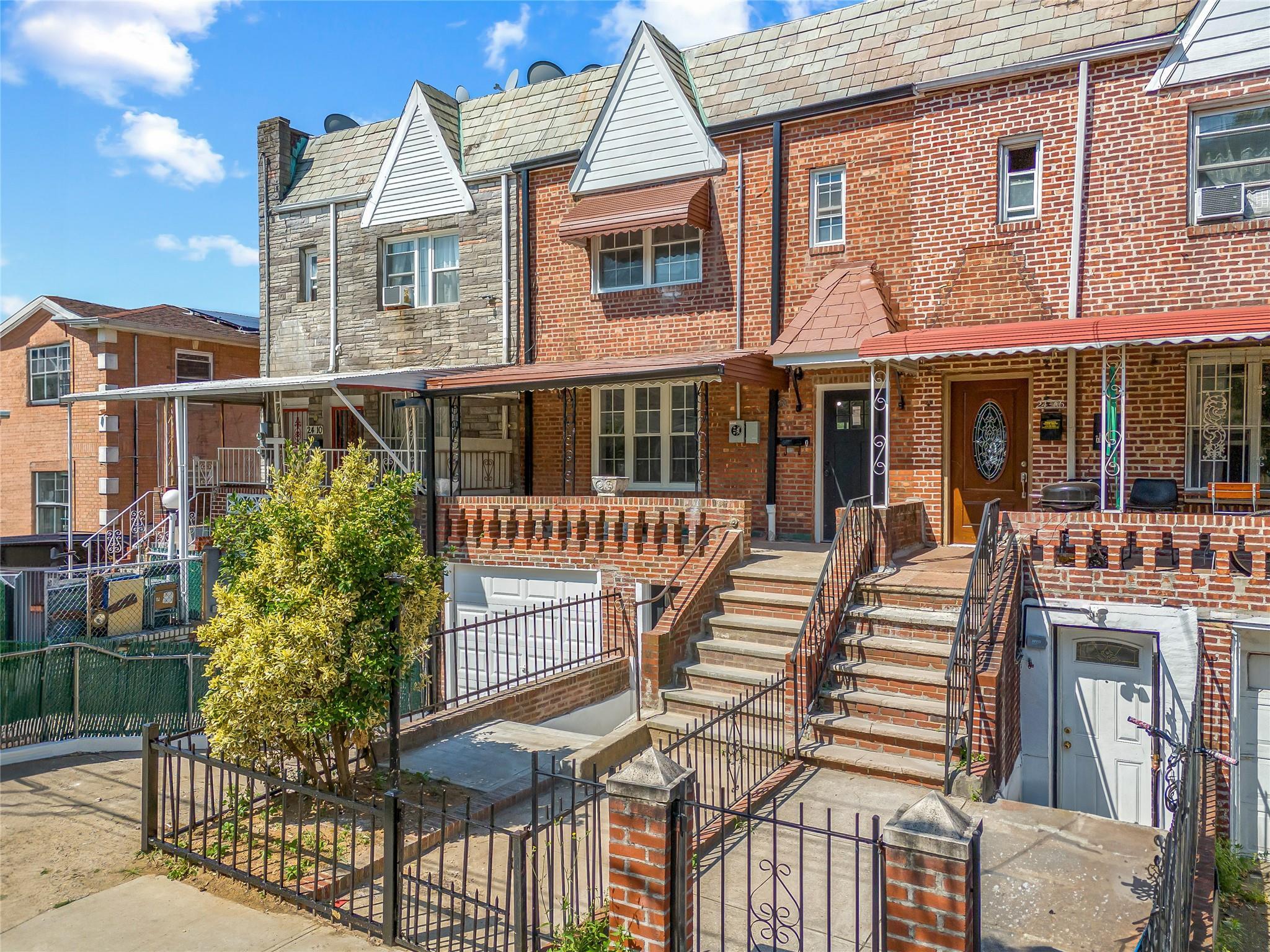 Single Family 97th  Queens, NY 11369, MLS-887256-25