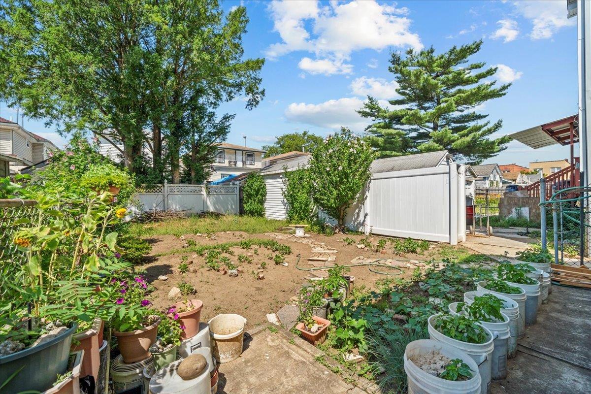 Single Family 125th  Queens, NY 11420, MLS-887264-11