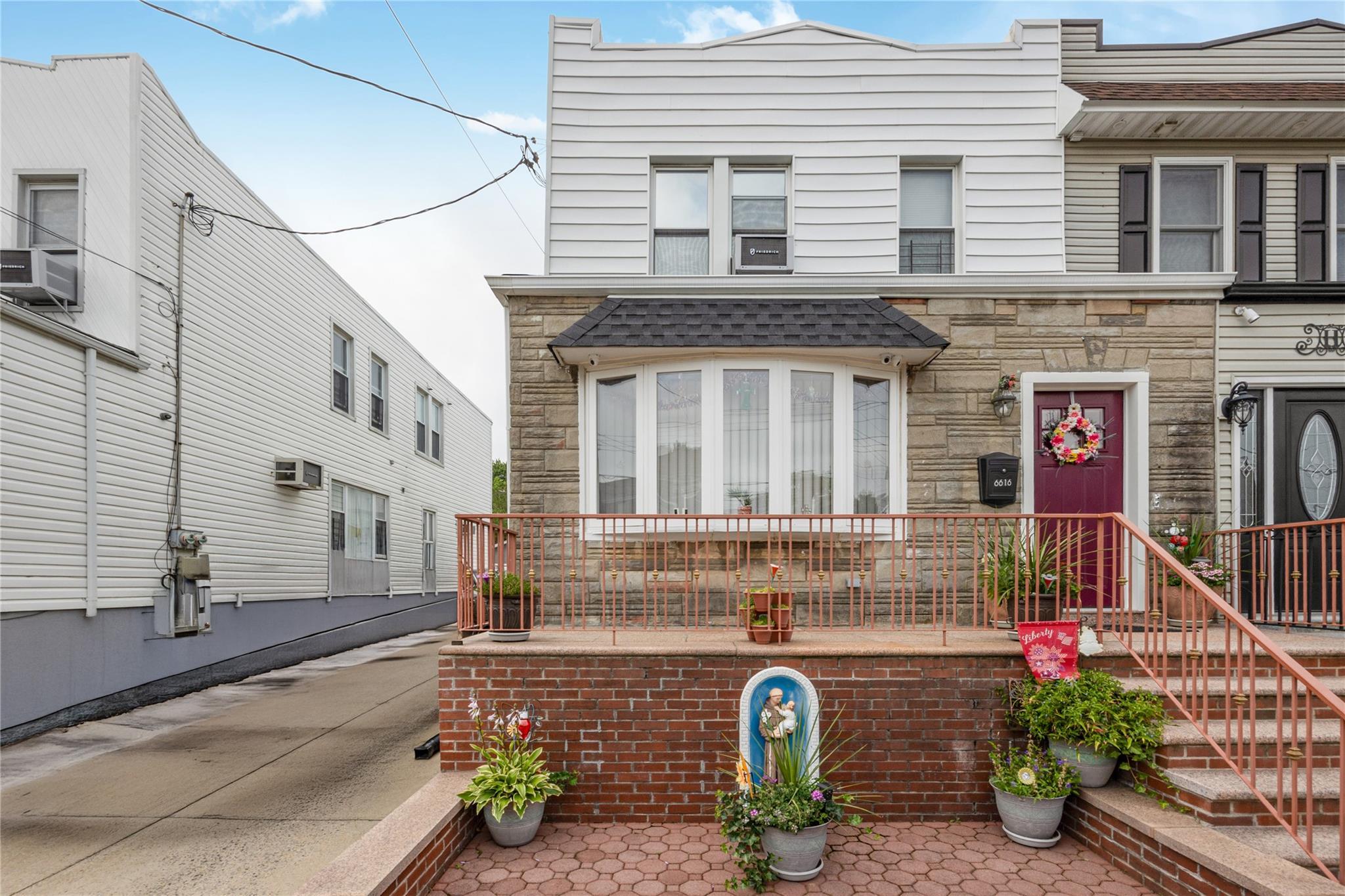 Single Family 75th  Queens, NY 11379, MLS-887265-2