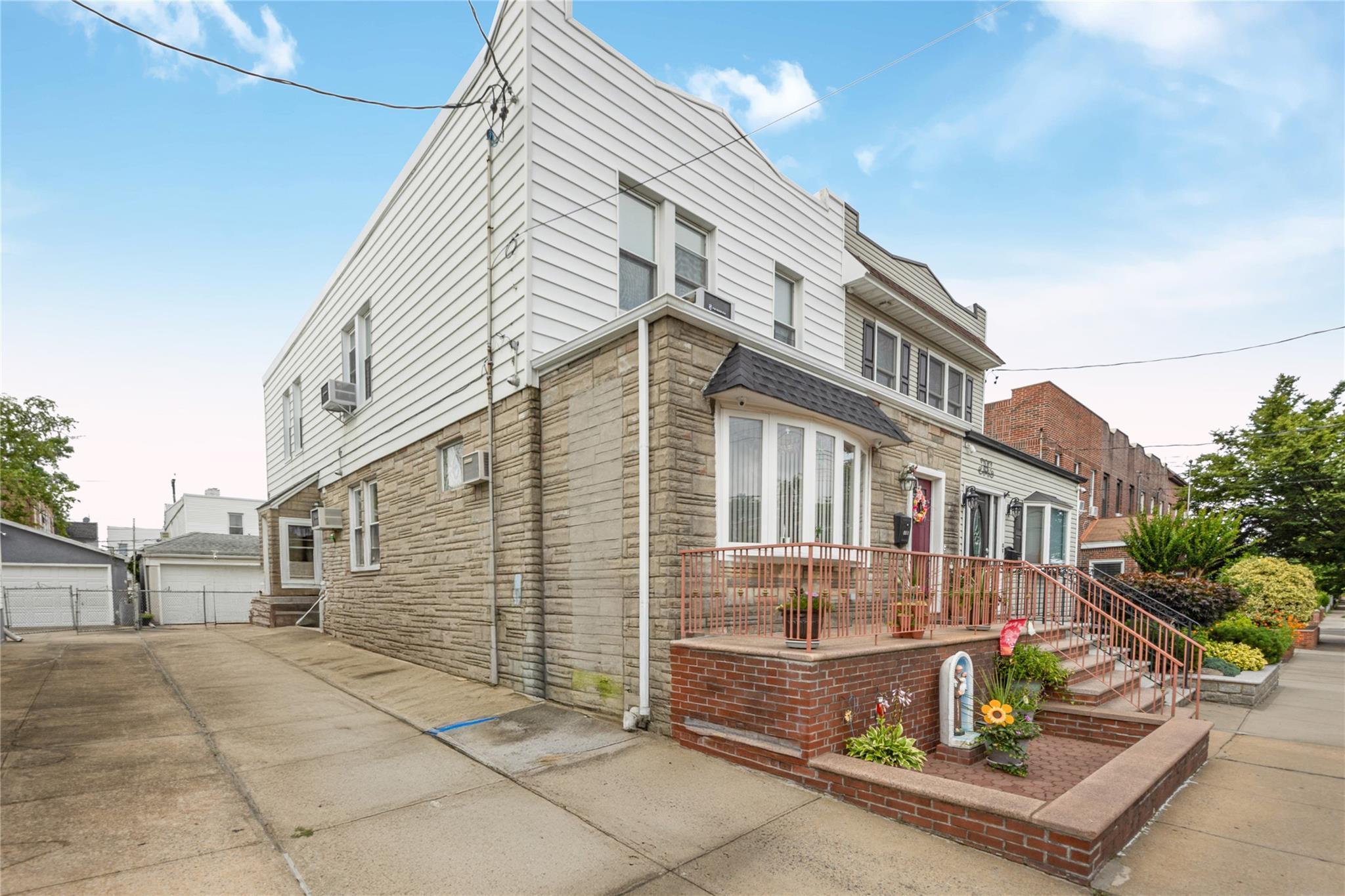 Single Family 75th  Queens, NY 11379, MLS-887265-3